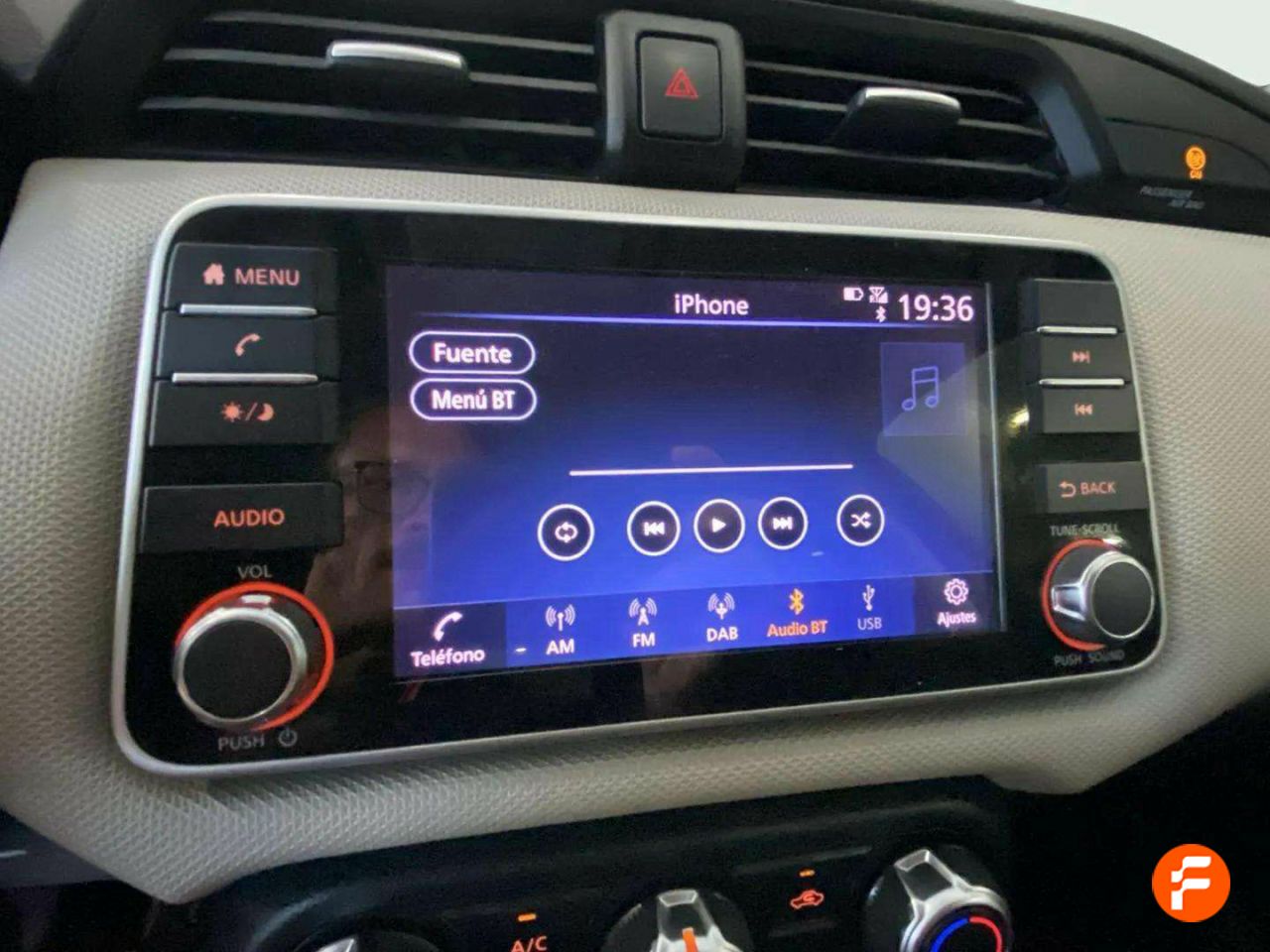 Foto Nissan Micra 20