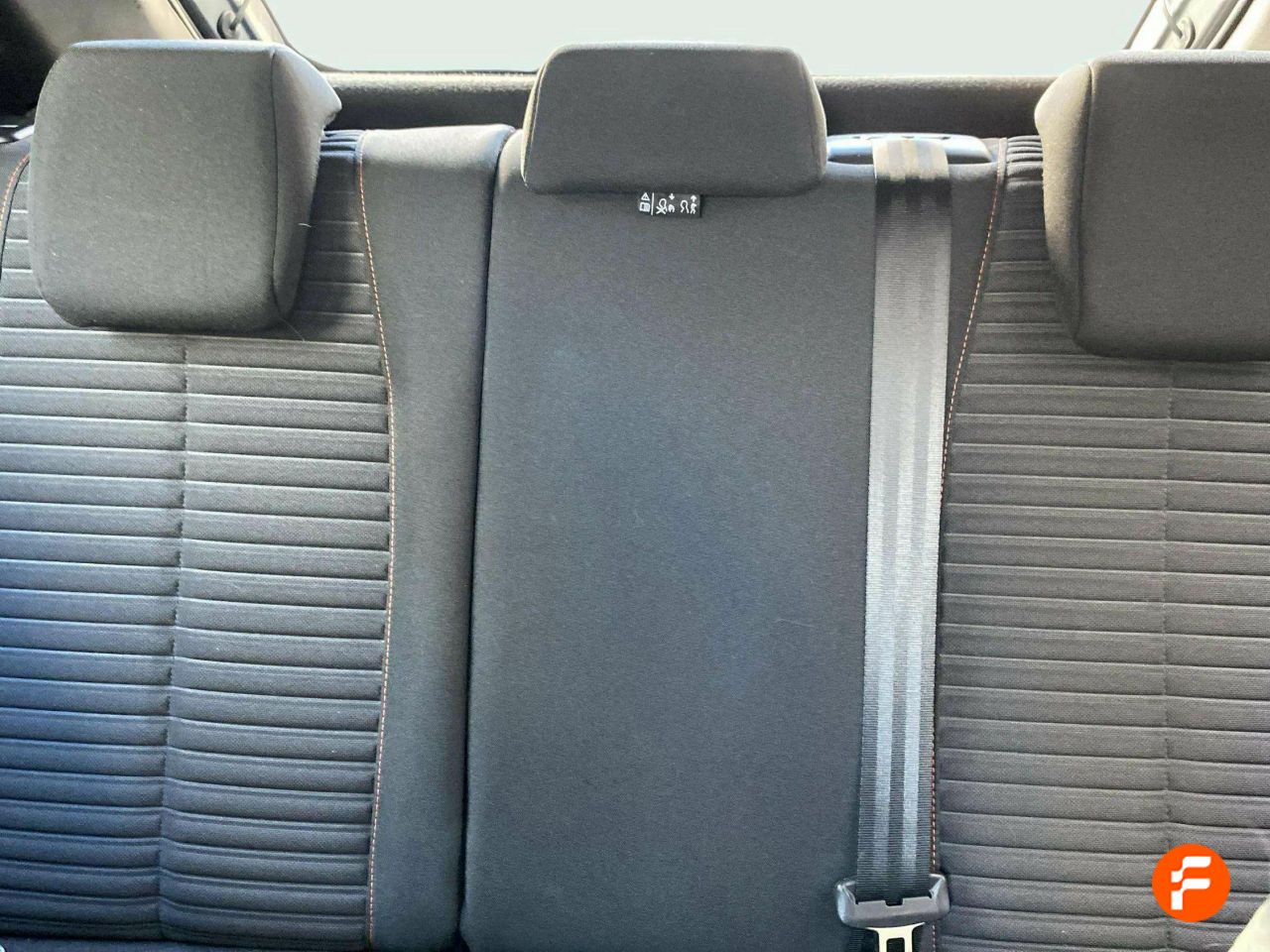 Foto Peugeot 208 15