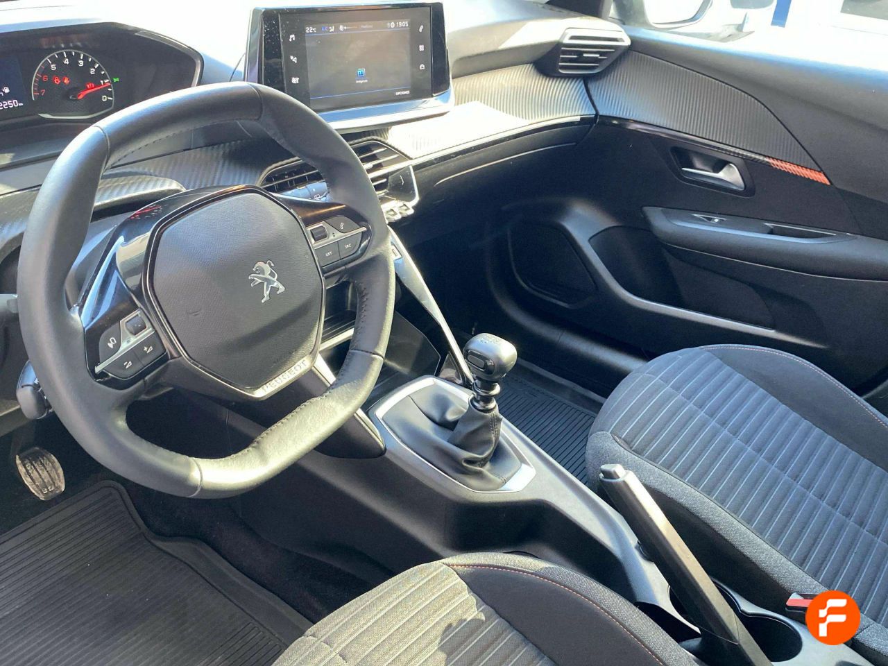 Foto Peugeot 208 19