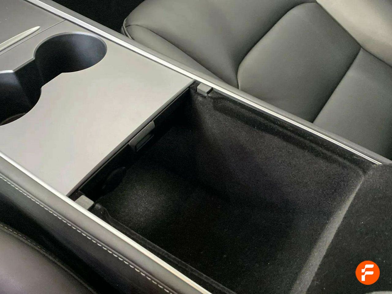 Foto Tesla Model 3 27