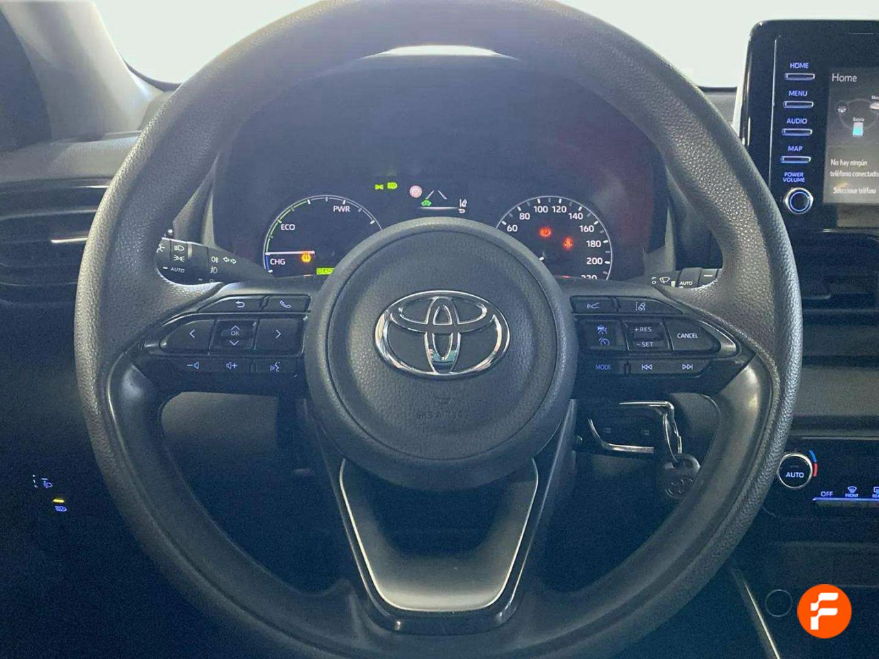 Foto Toyota Yaris 16