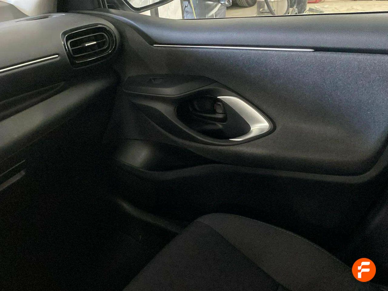 Foto Toyota Yaris 29
