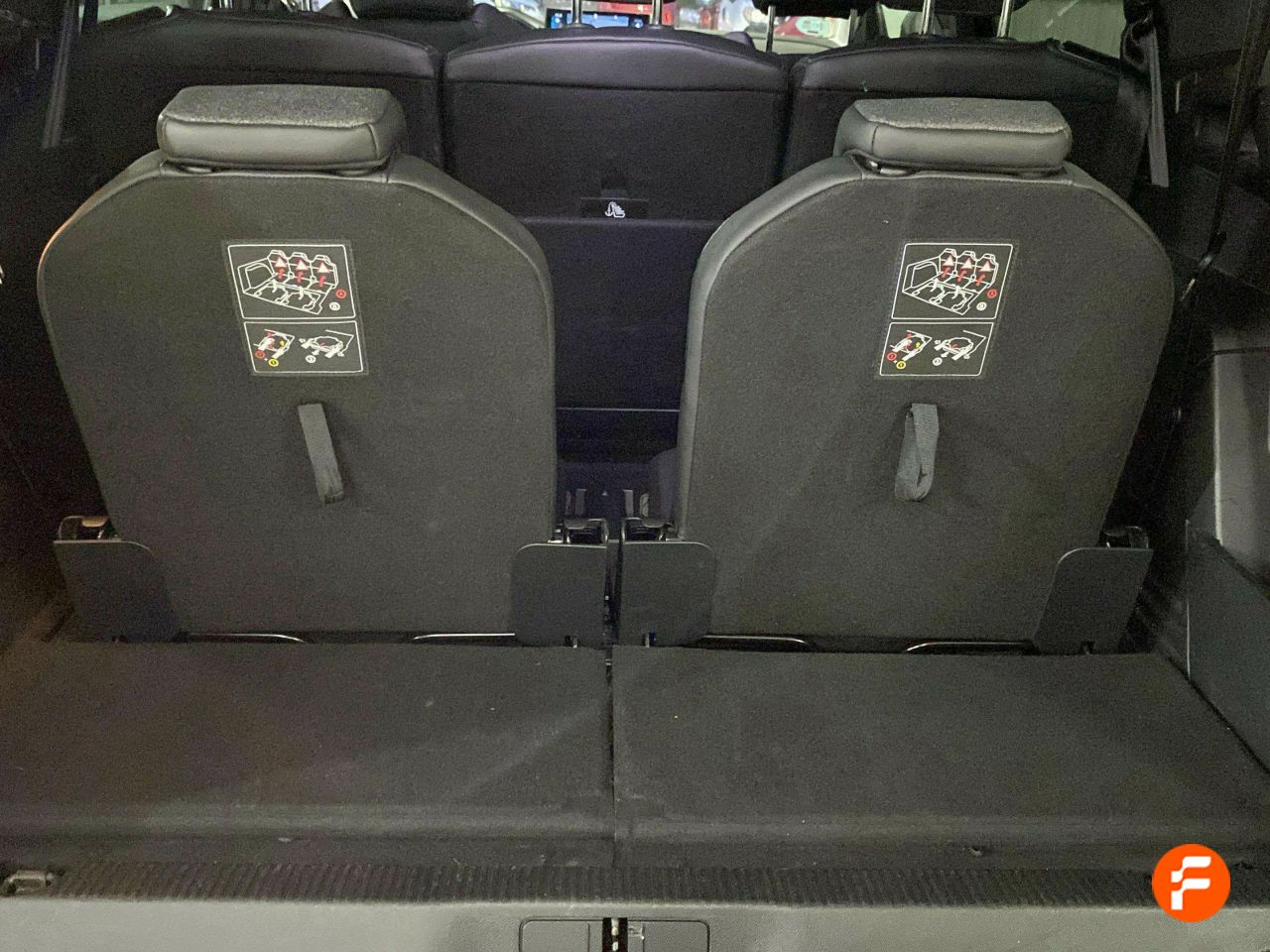 Foto Peugeot 5008 18