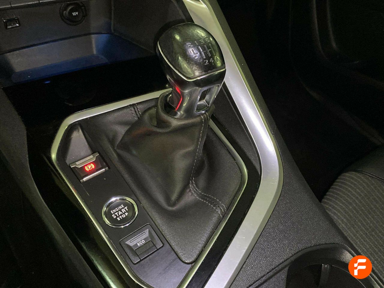 Foto Peugeot 5008 25