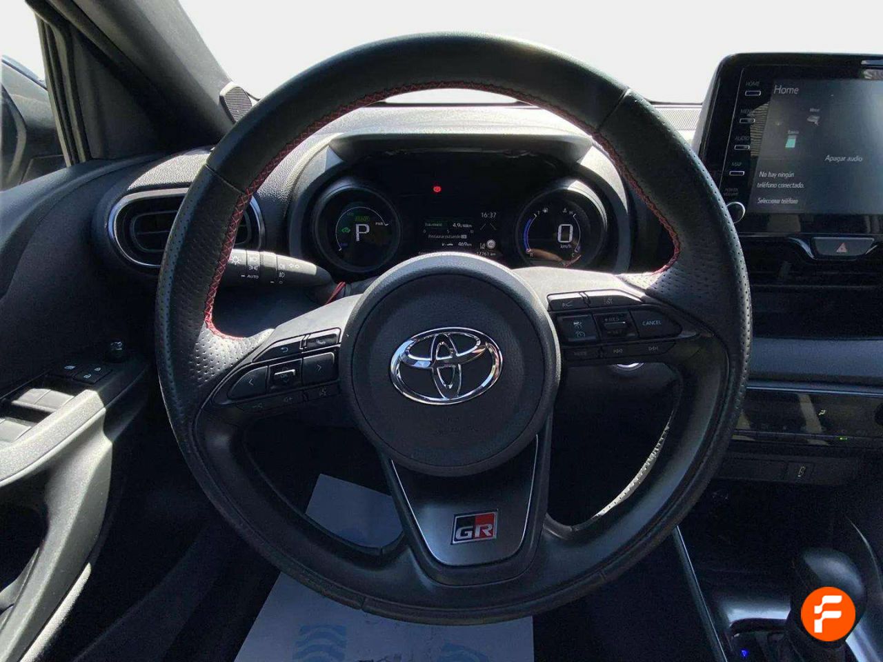 Foto Toyota Yaris 12
