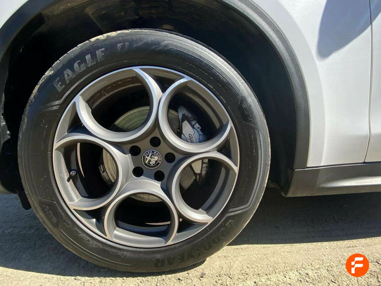 Foto Alfa Romeo Stelvio 18