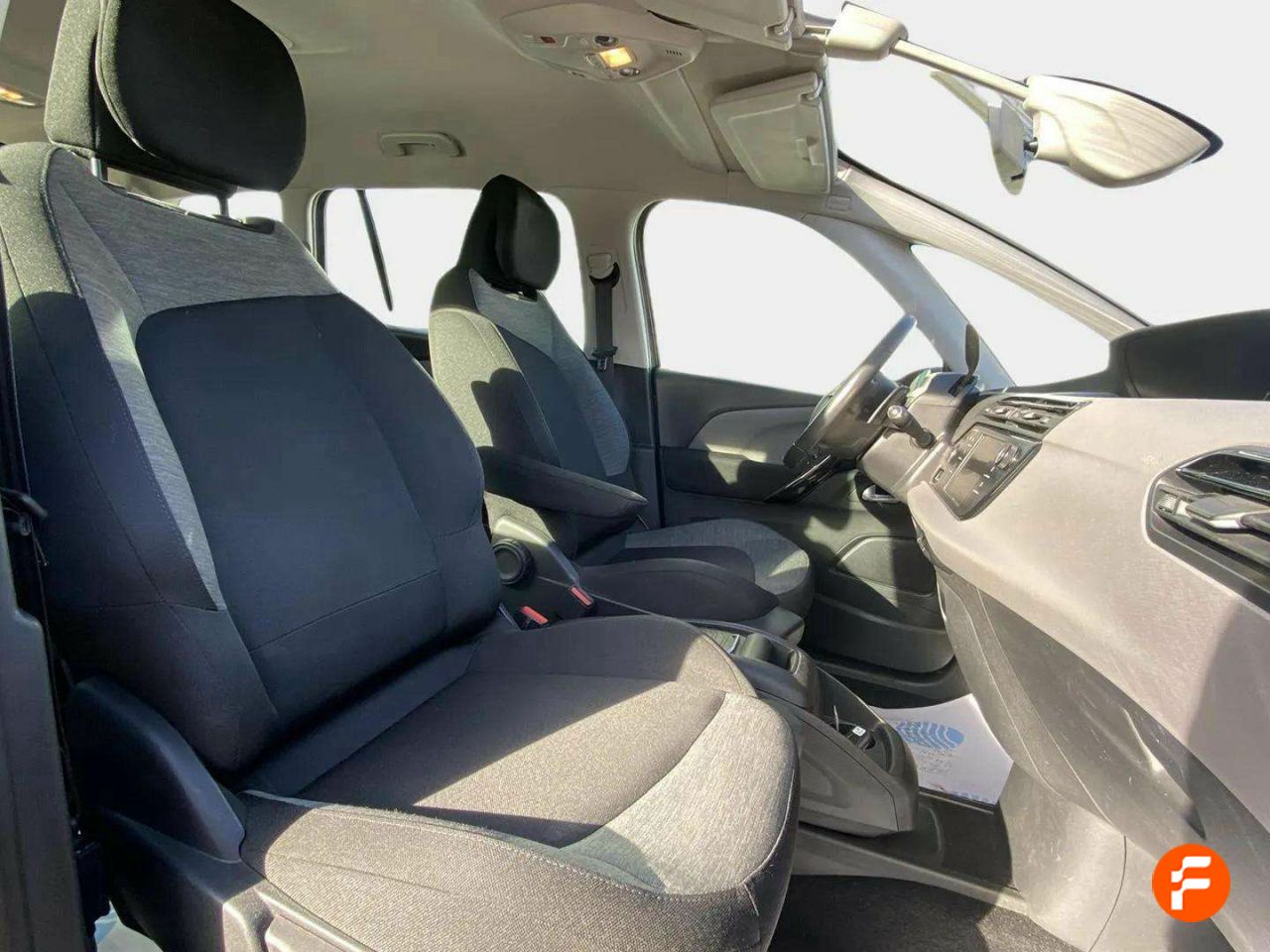 Foto Citroën Grand C4 SpaceTourer 14