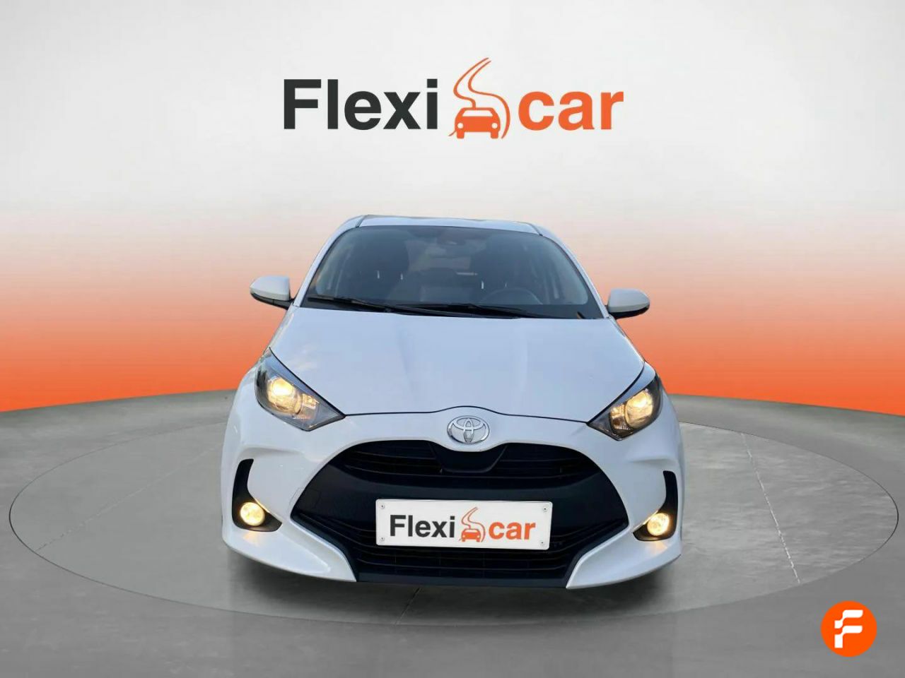 Foto Toyota Yaris 9