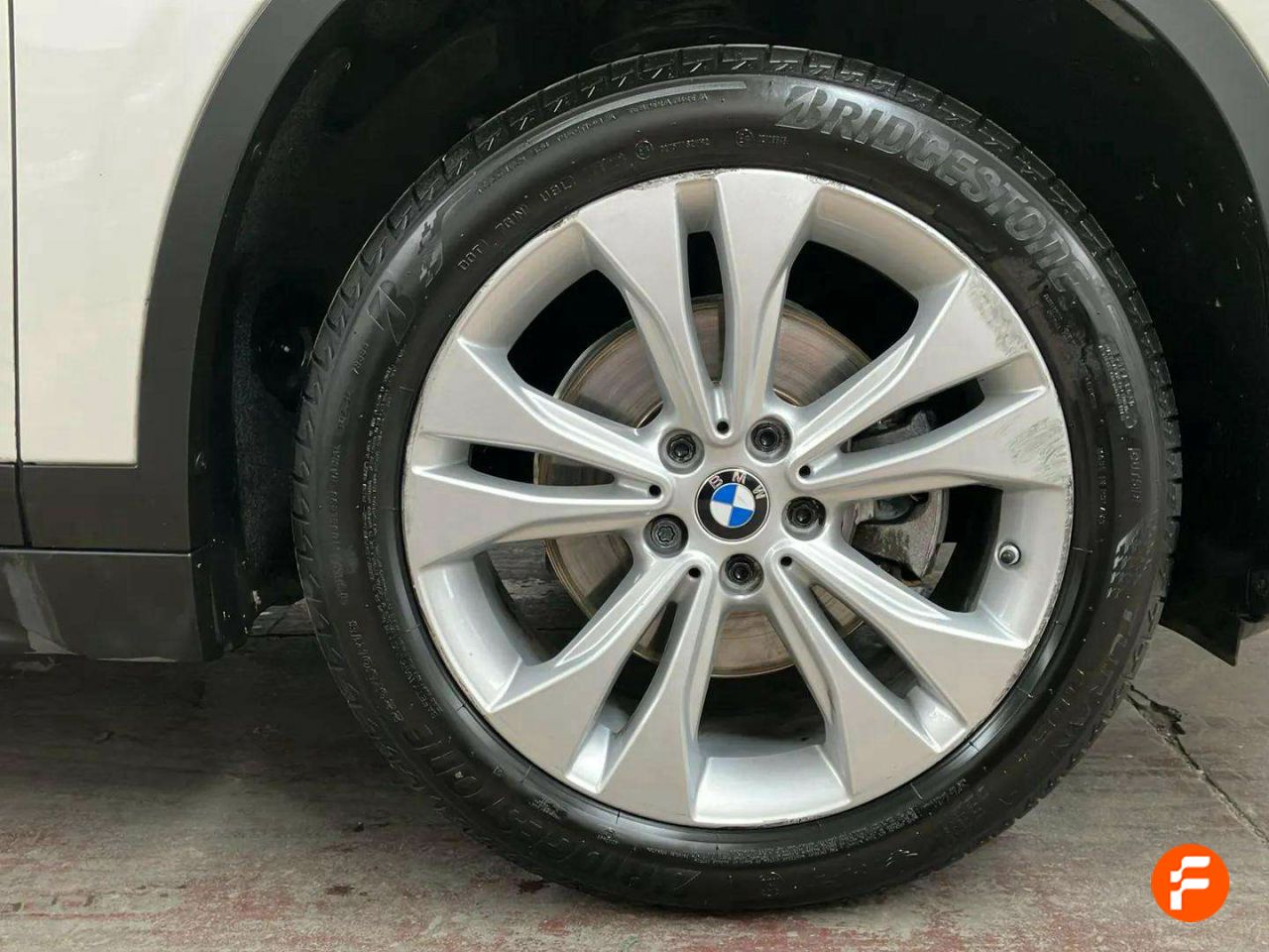 Foto BMW X1 16