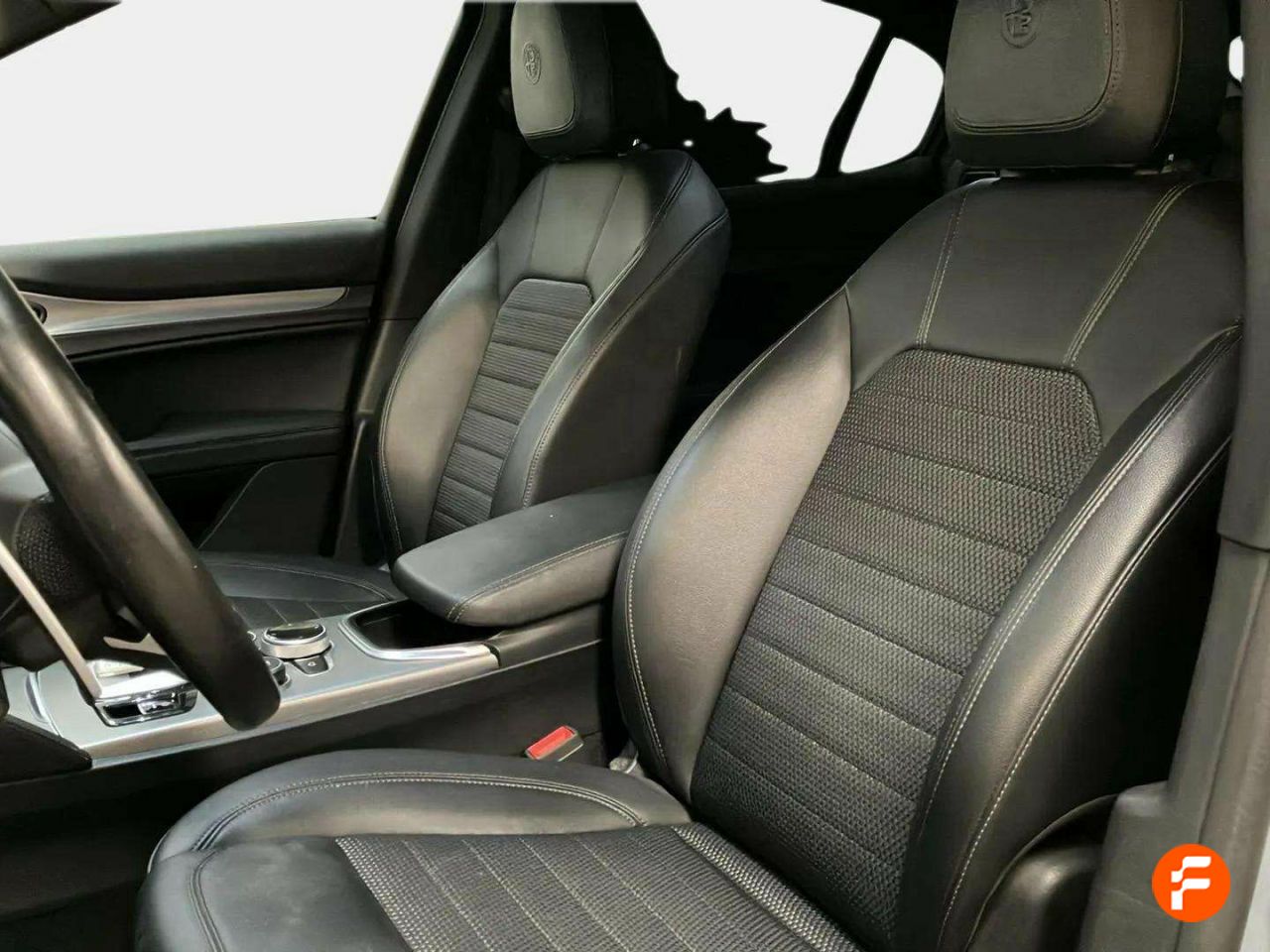 Foto Alfa Romeo Stelvio 15
