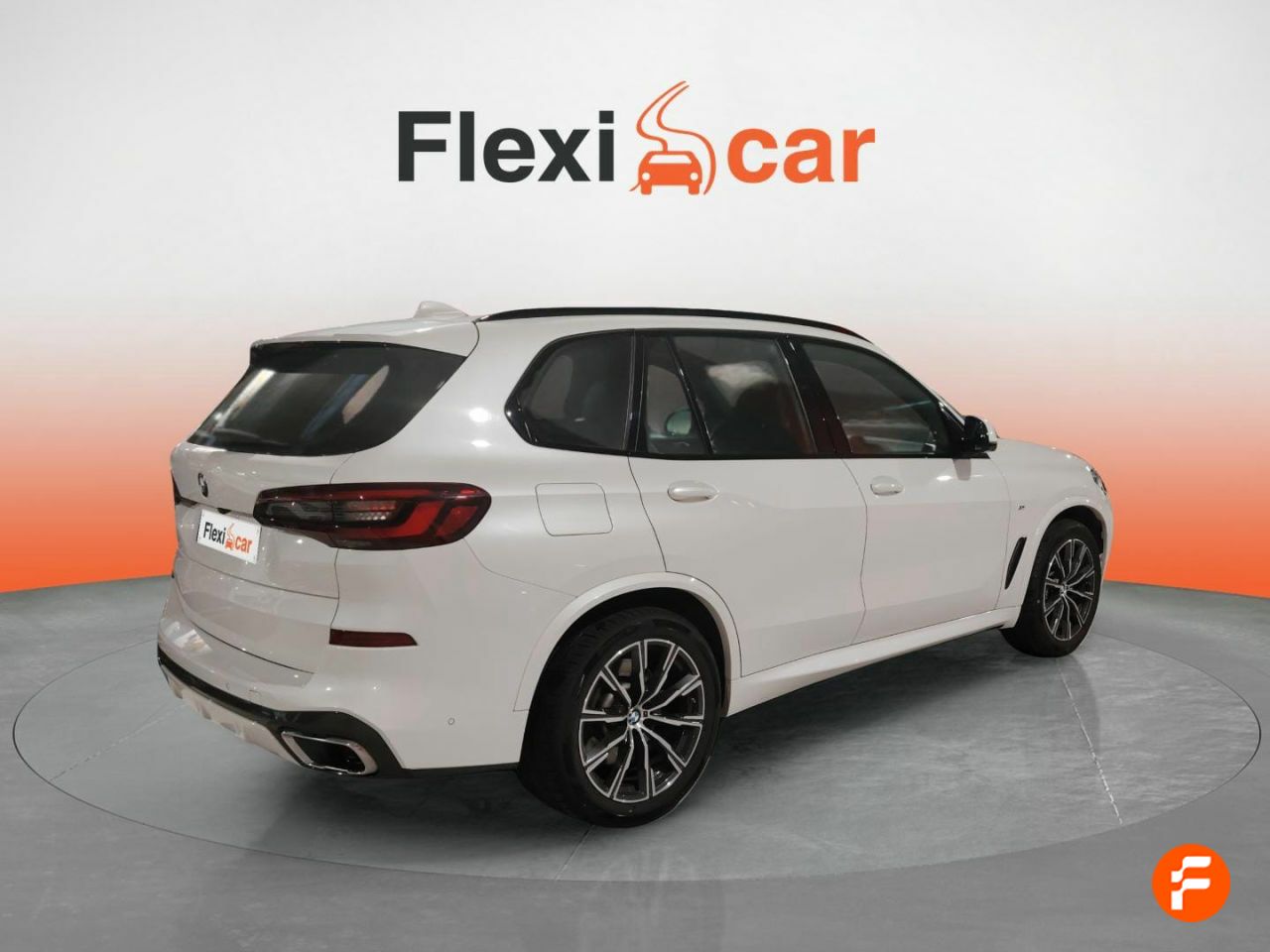 Foto BMW X5 8