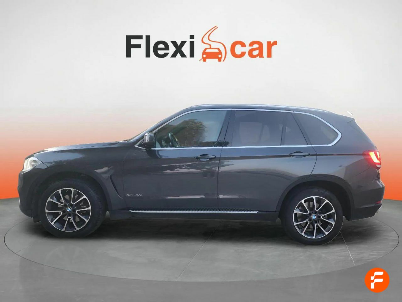 Foto BMW X5 4
