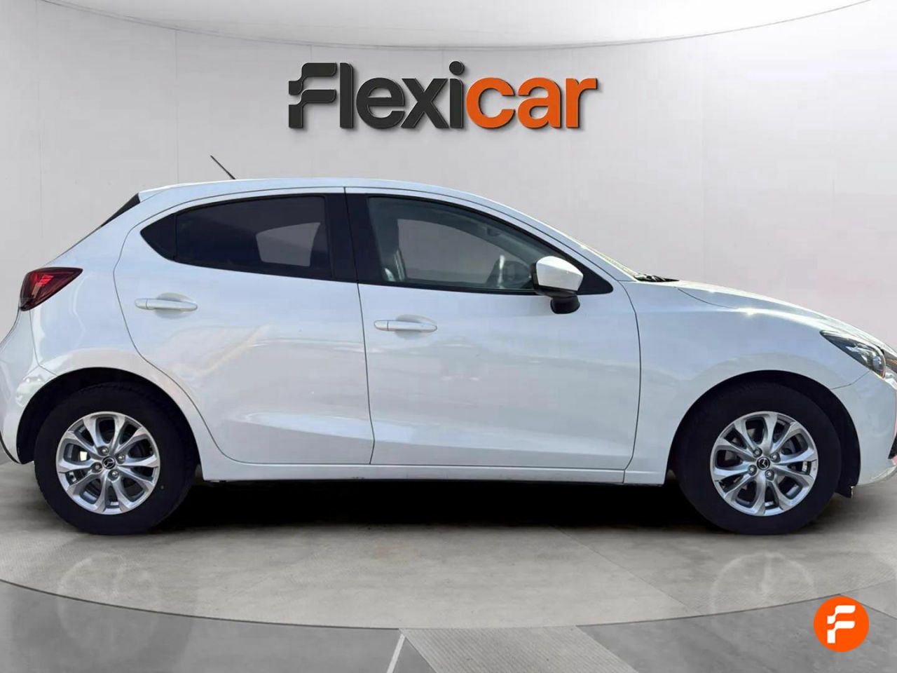 Foto Mazda Mazda2 3