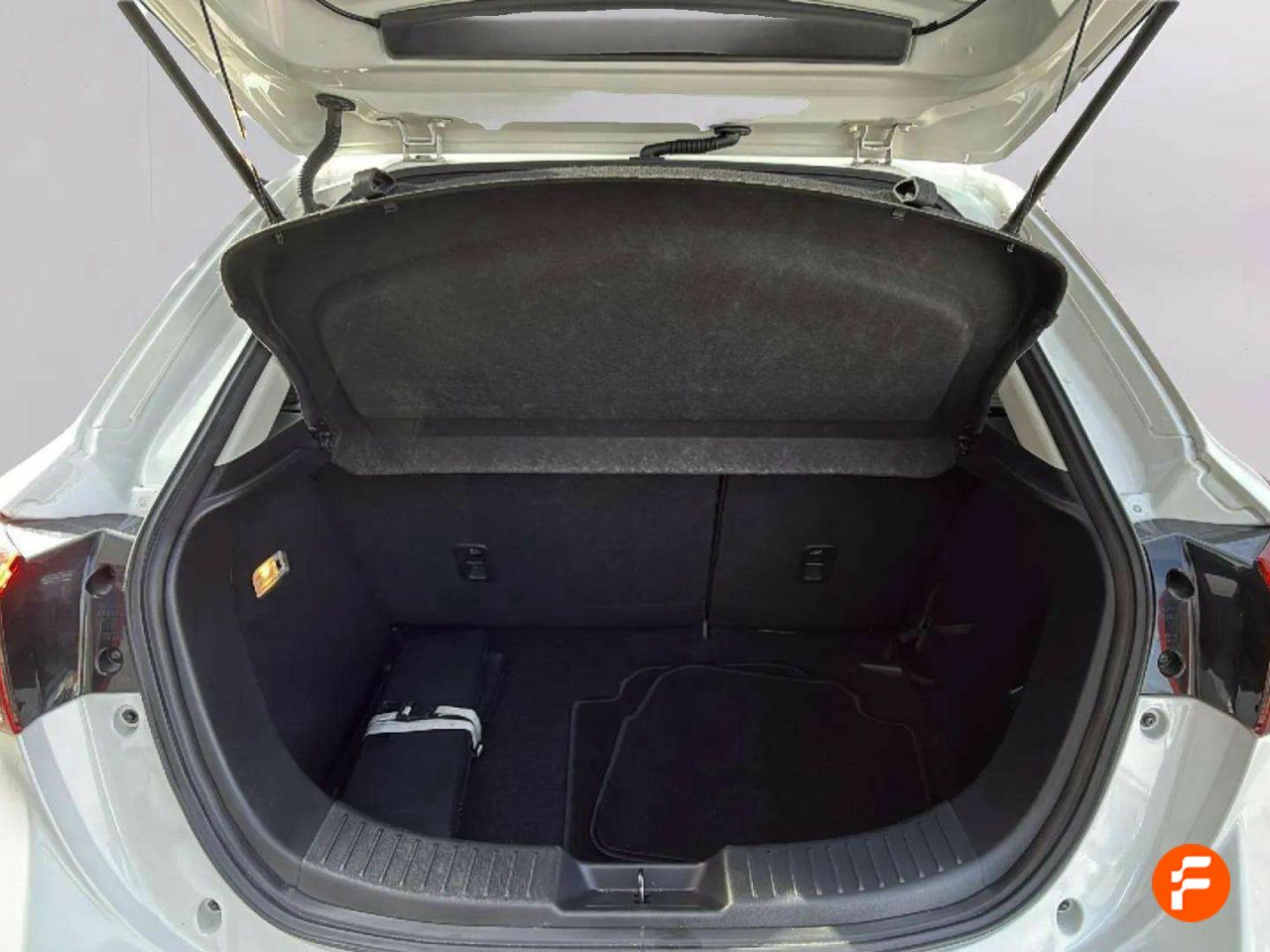 Foto Mazda Mazda2 7