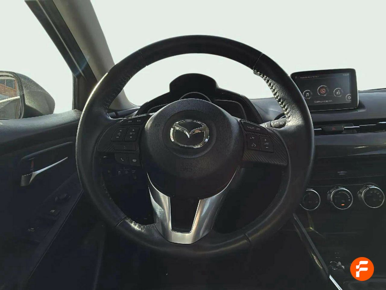 Foto Mazda Mazda2 10