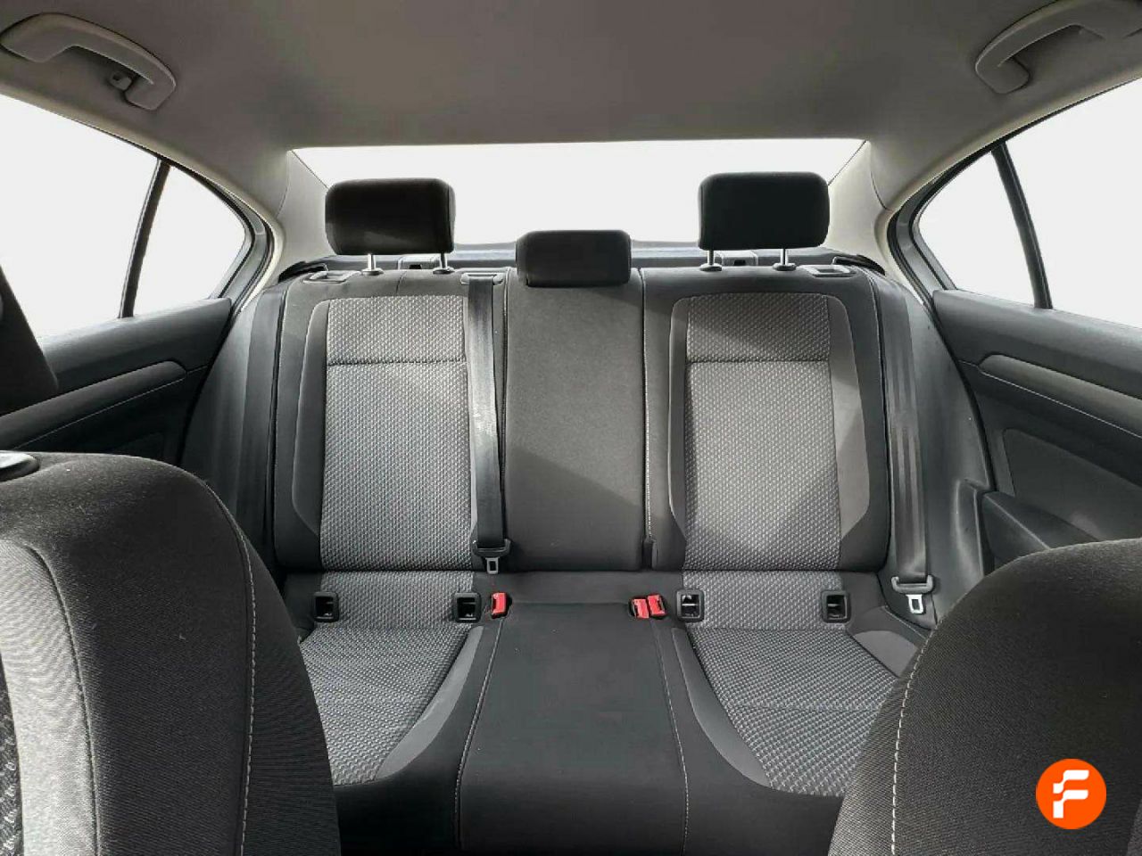 Foto Volkswagen Passat 13