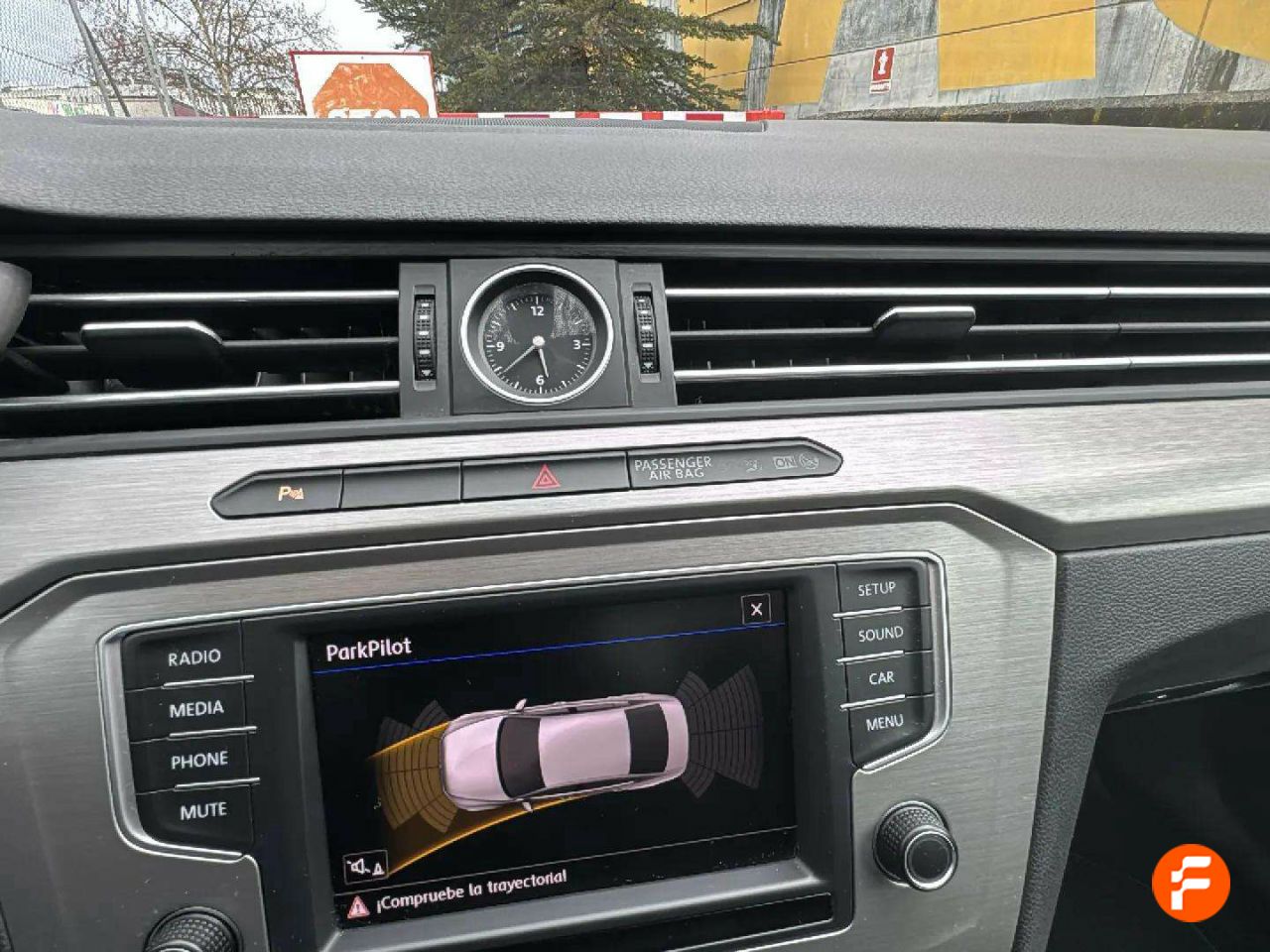 Foto Volkswagen Passat 14