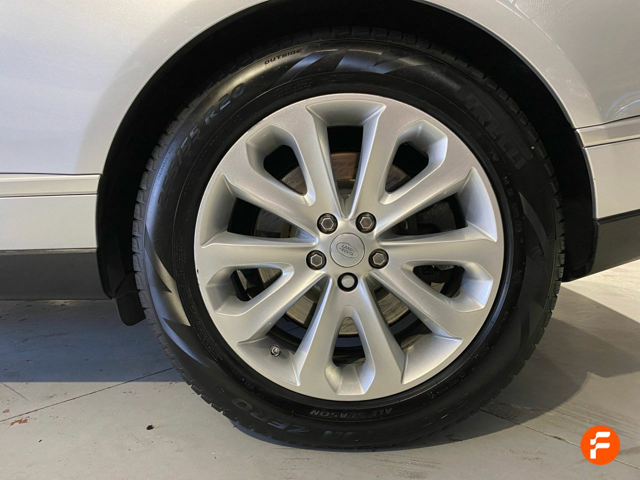Foto Land-Rover Range Rover 43