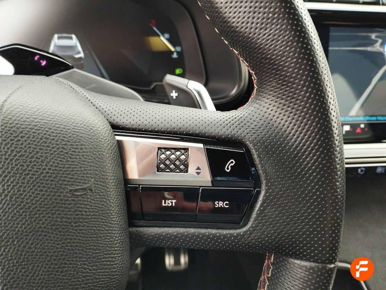 Foto DS Automobiles DS 7 21
