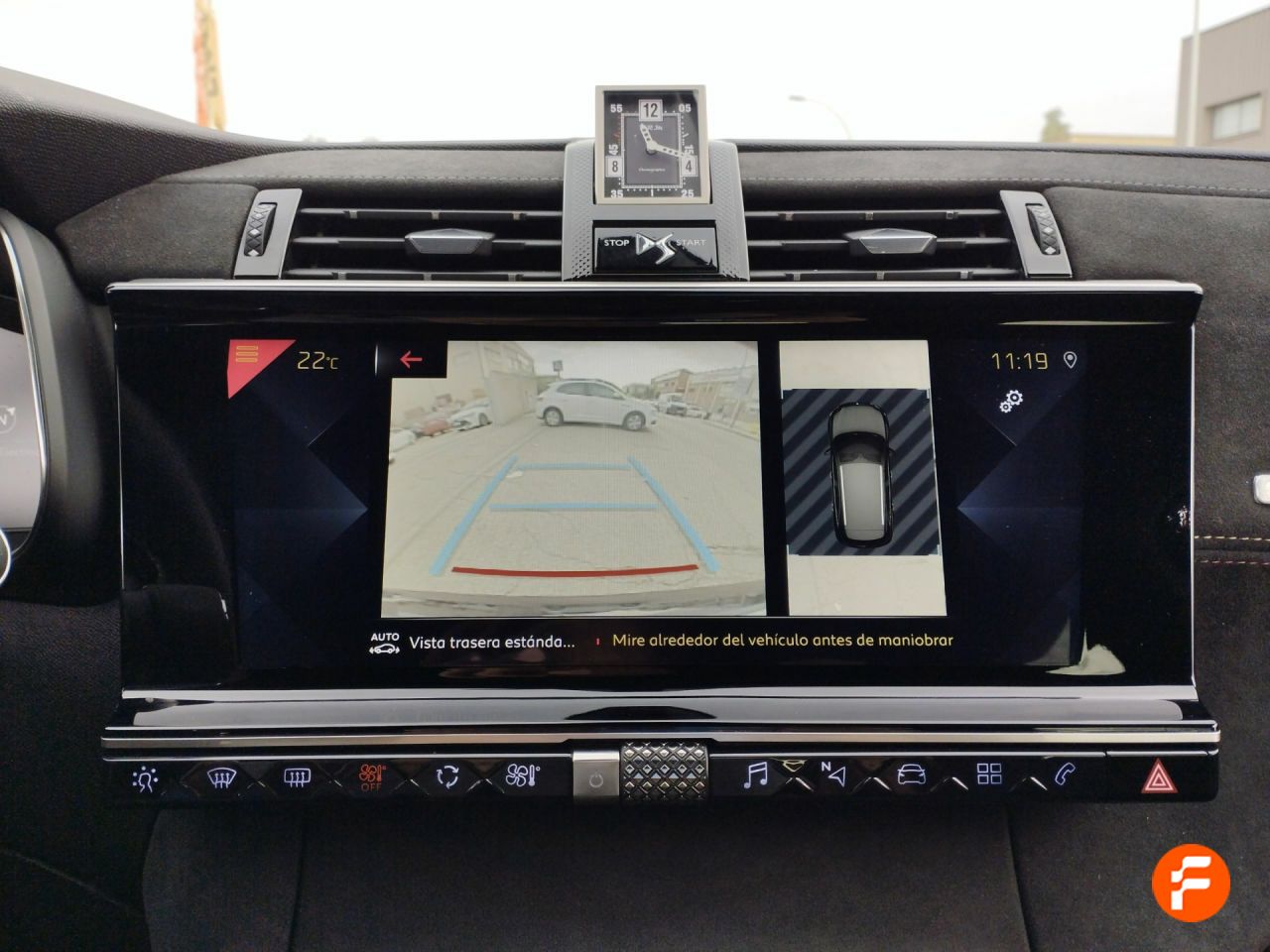 Foto DS Automobiles DS 7 26