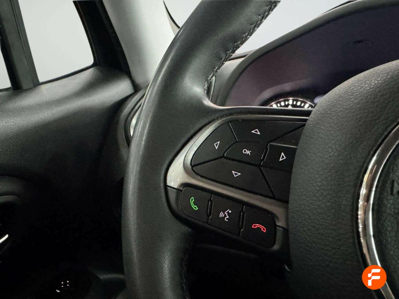 Foto Jeep Renegade 12