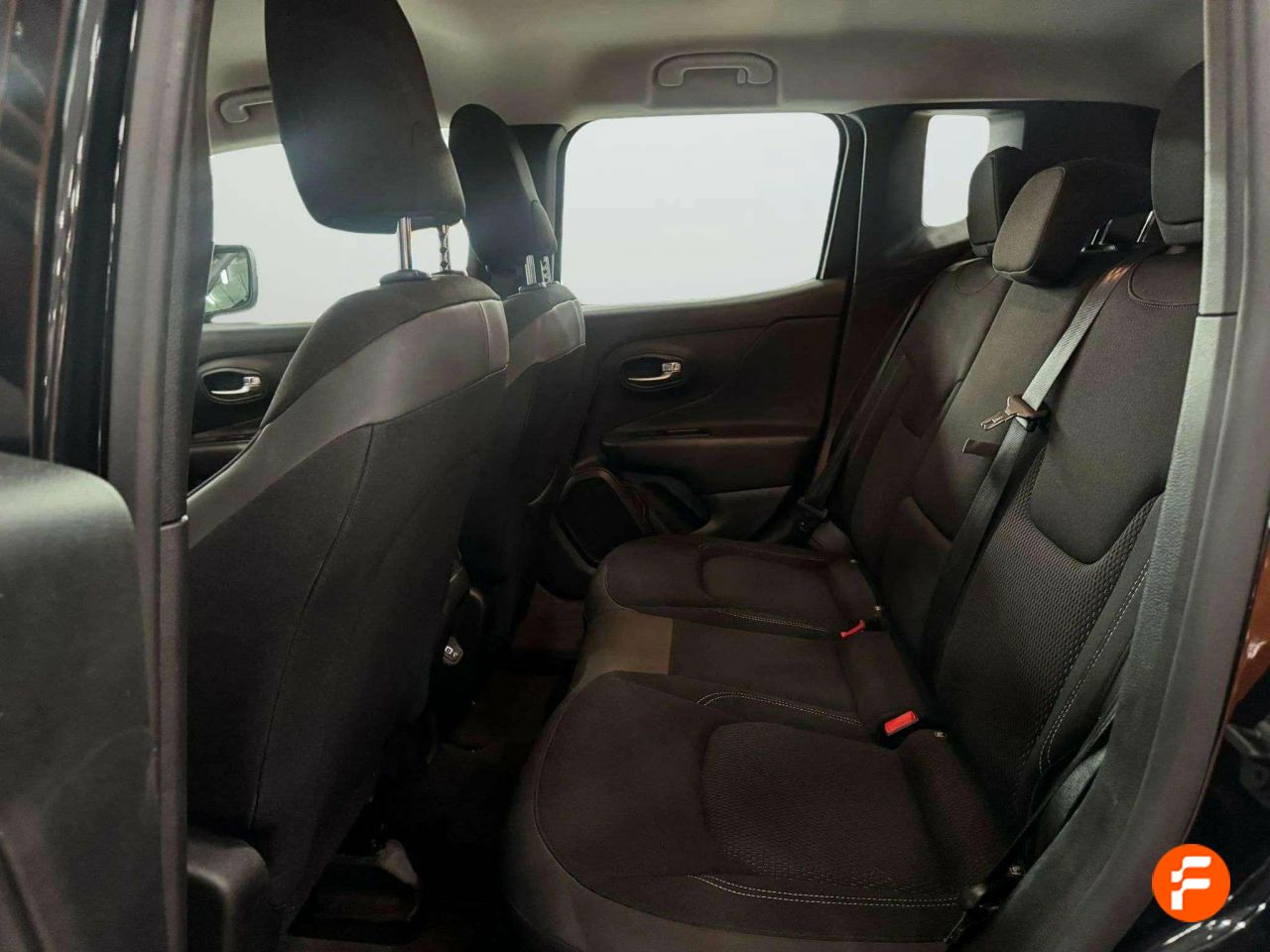 Foto Jeep Renegade 21