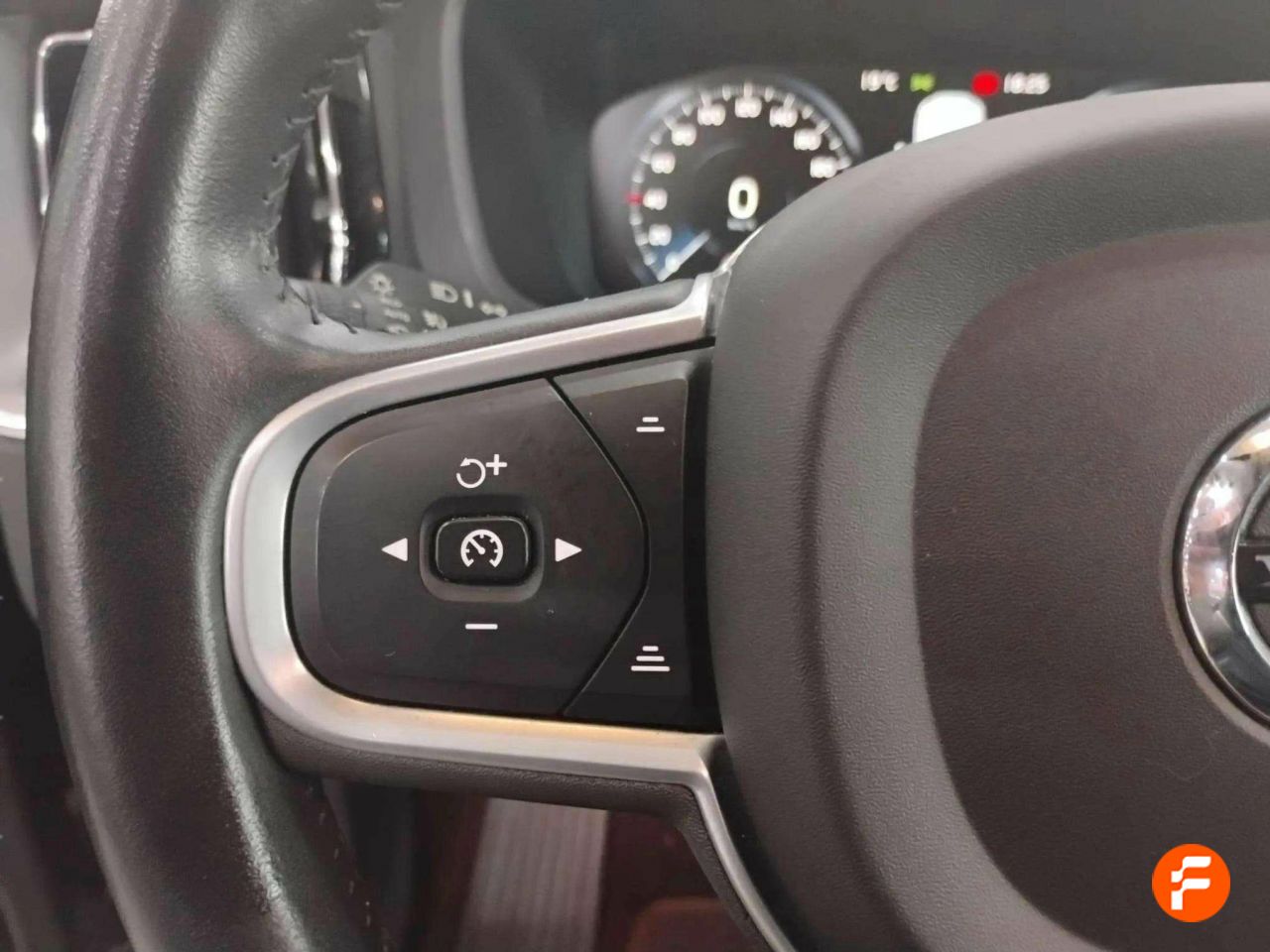 Foto Volvo XC60 17