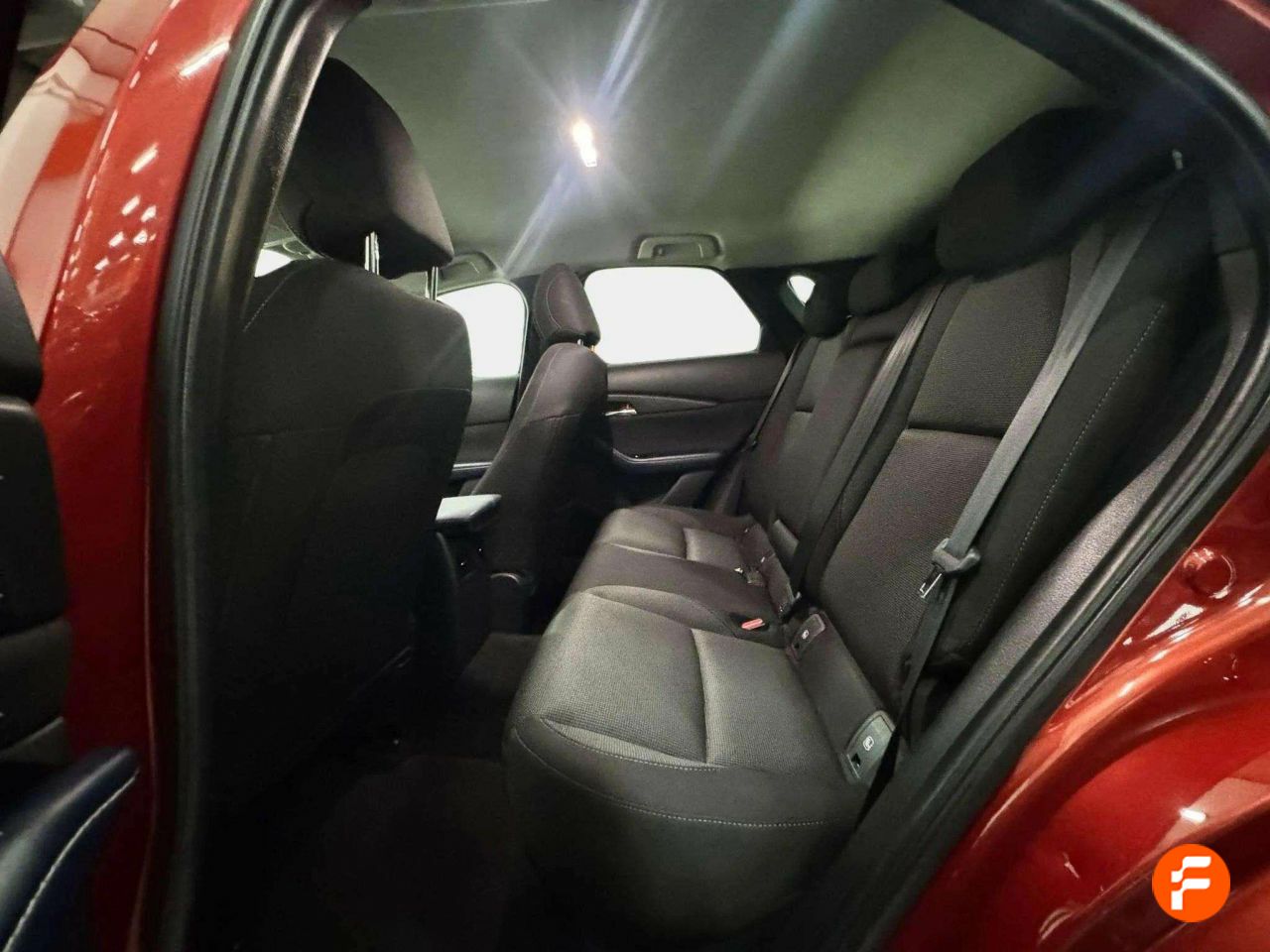Foto Mazda CX-30 4