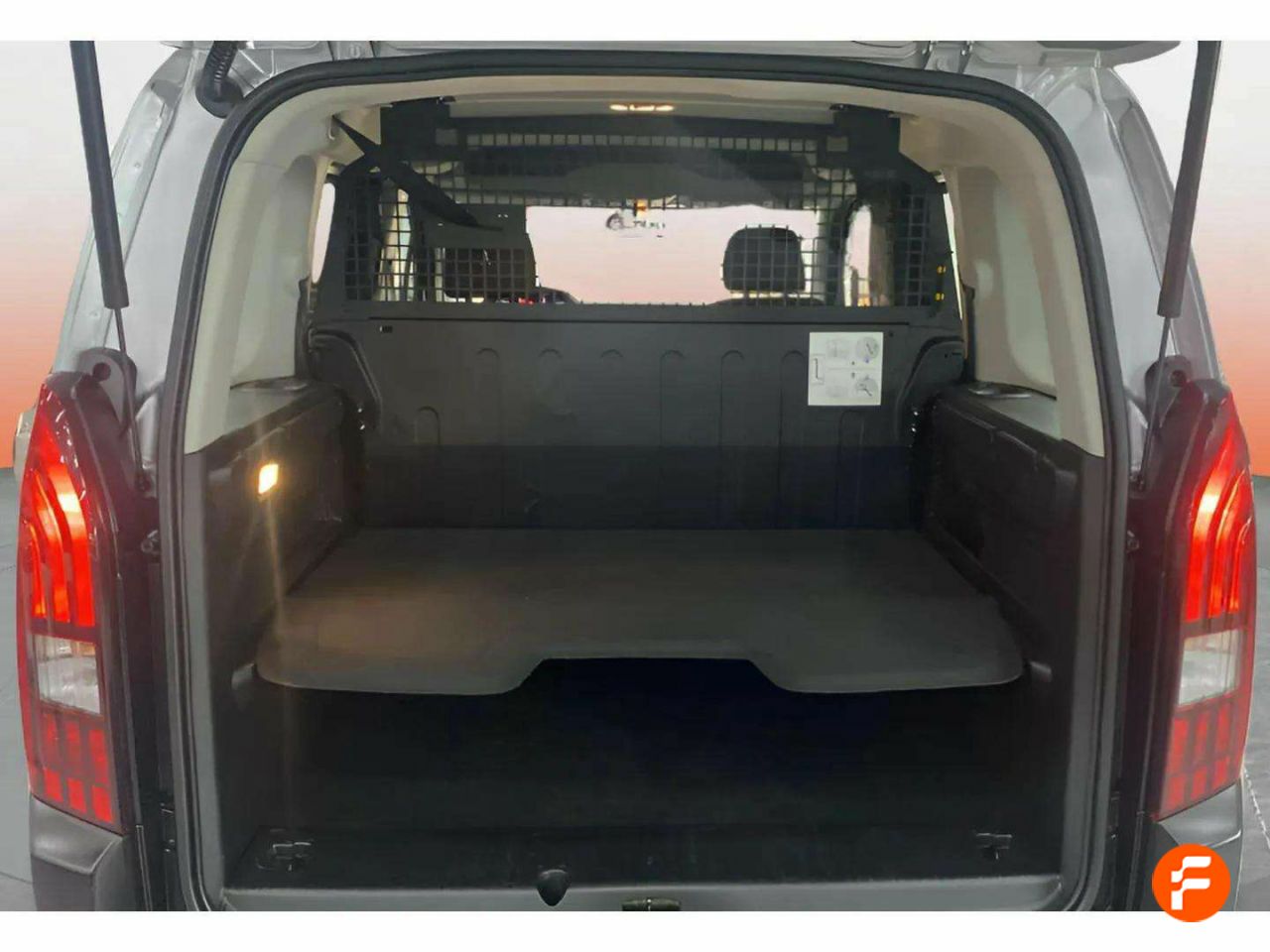 Foto Peugeot Rifter 15