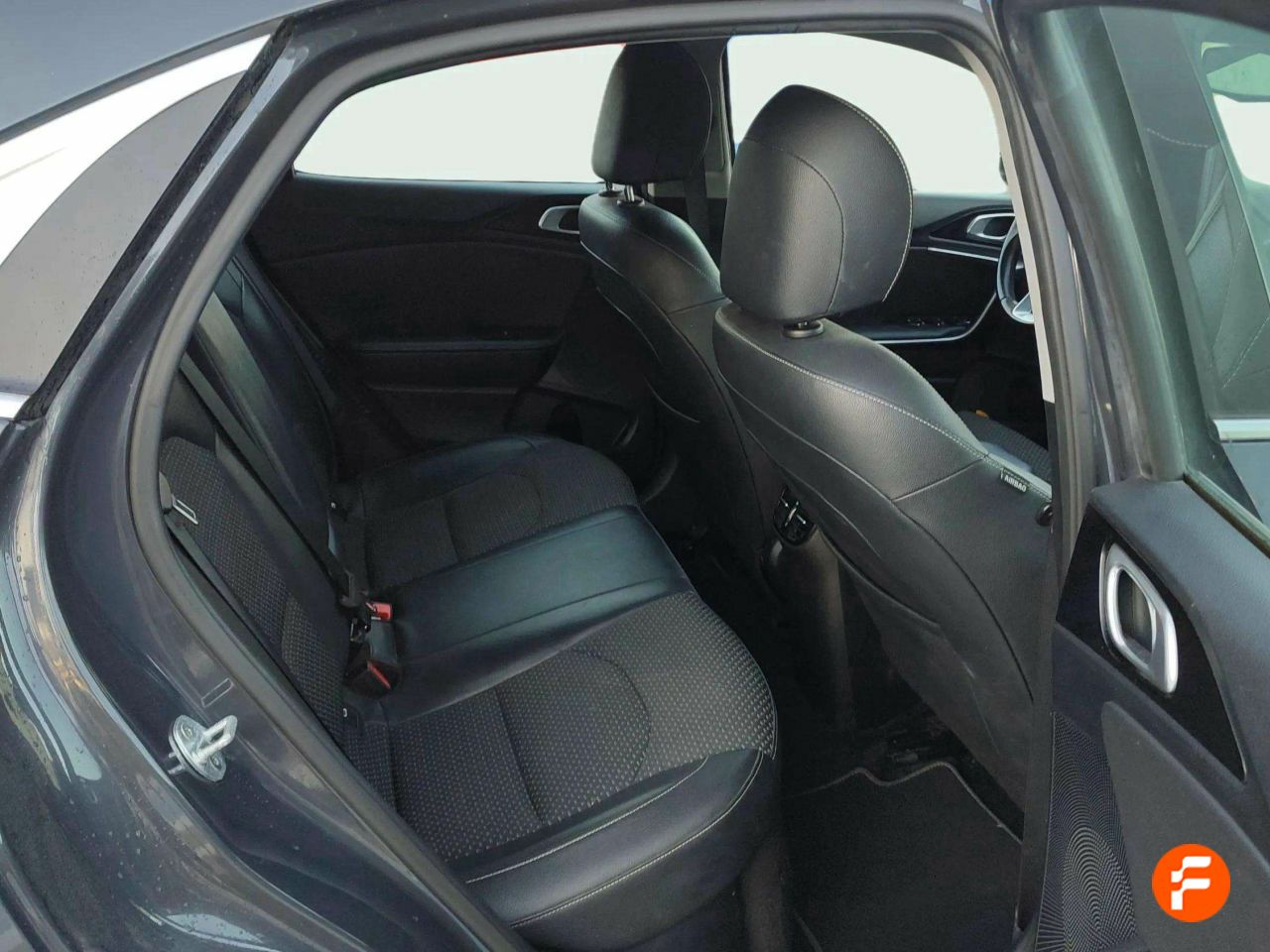 Foto Kia XCeed 19