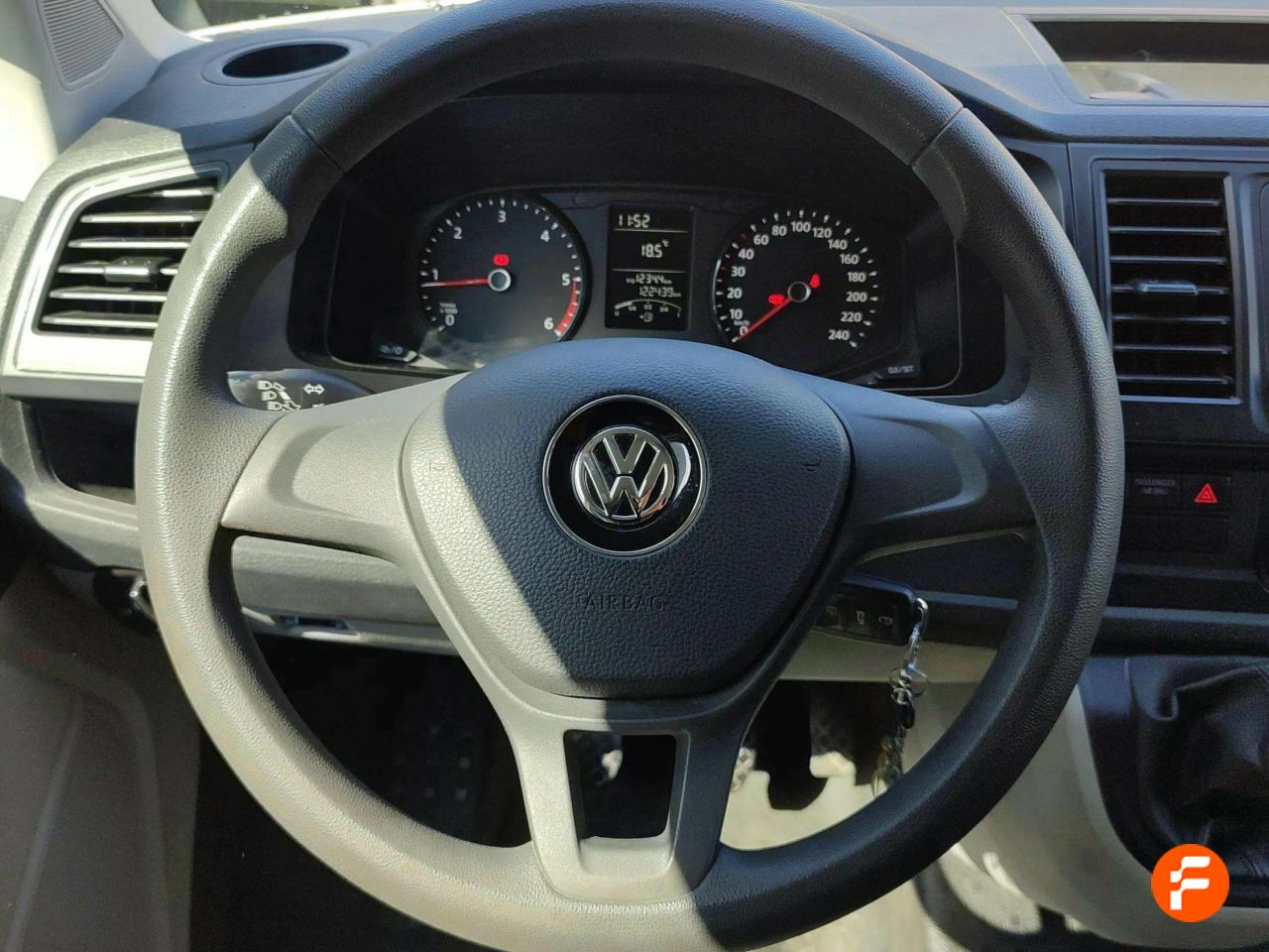 Foto Volkswagen Transporter 14
