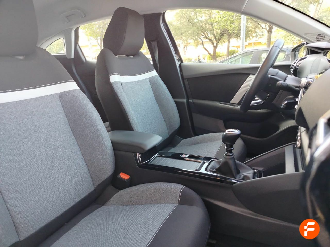 Foto Citroën C4 16
