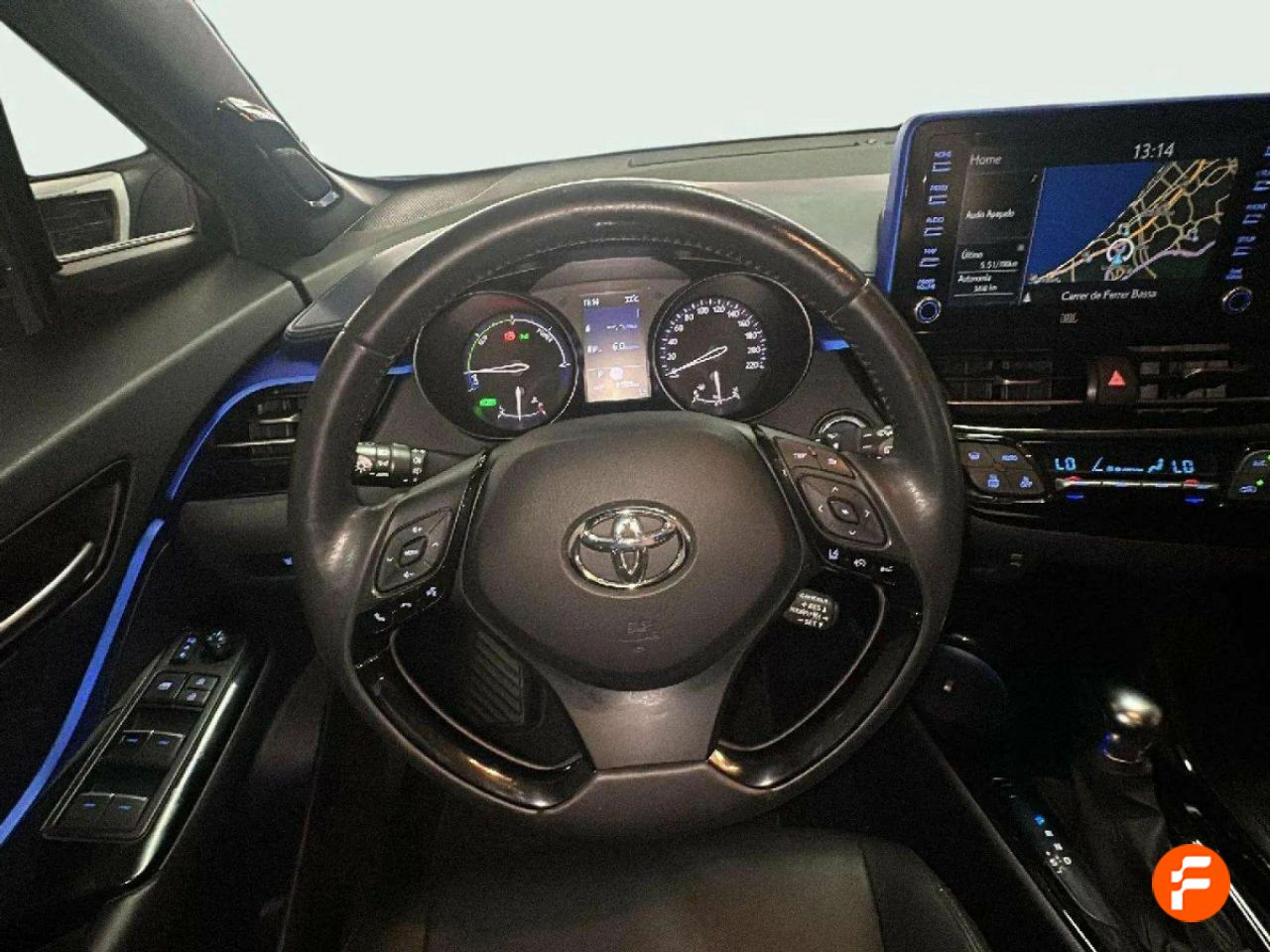 Foto Toyota C-HR 11
