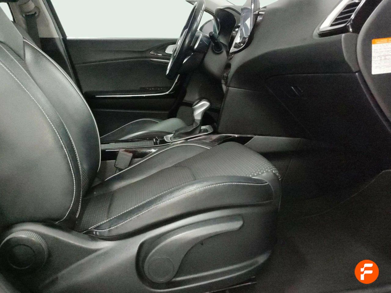 Foto Kia XCeed 13