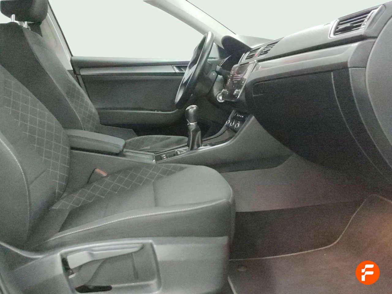 Foto Skoda Superb 13