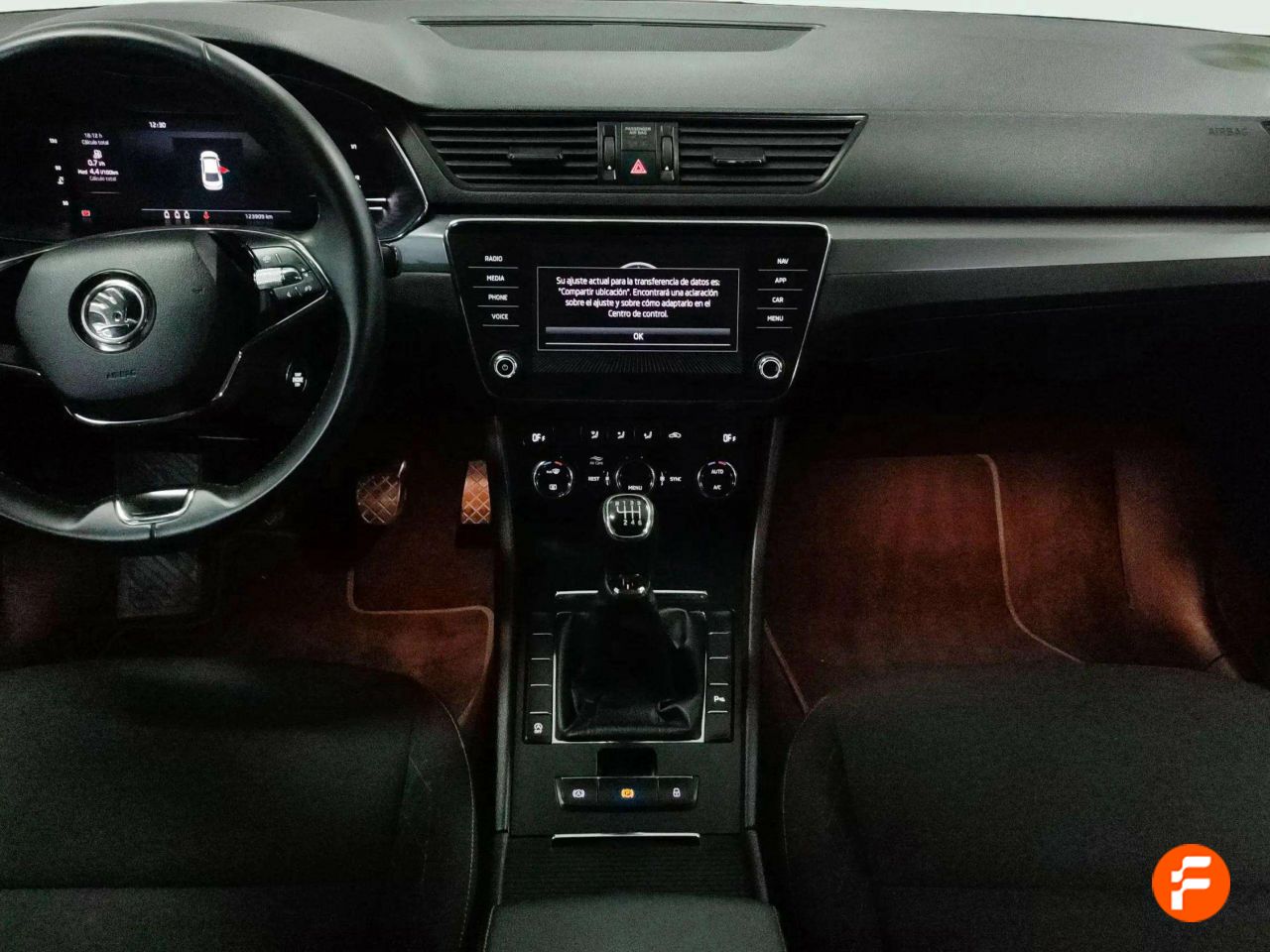 Foto Skoda Superb 20