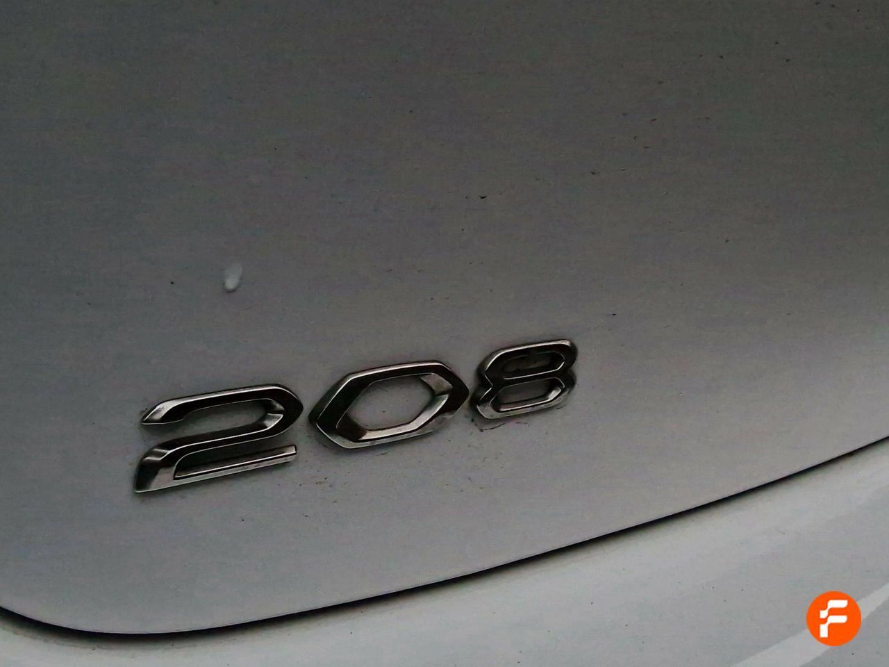 Foto Peugeot 208 10