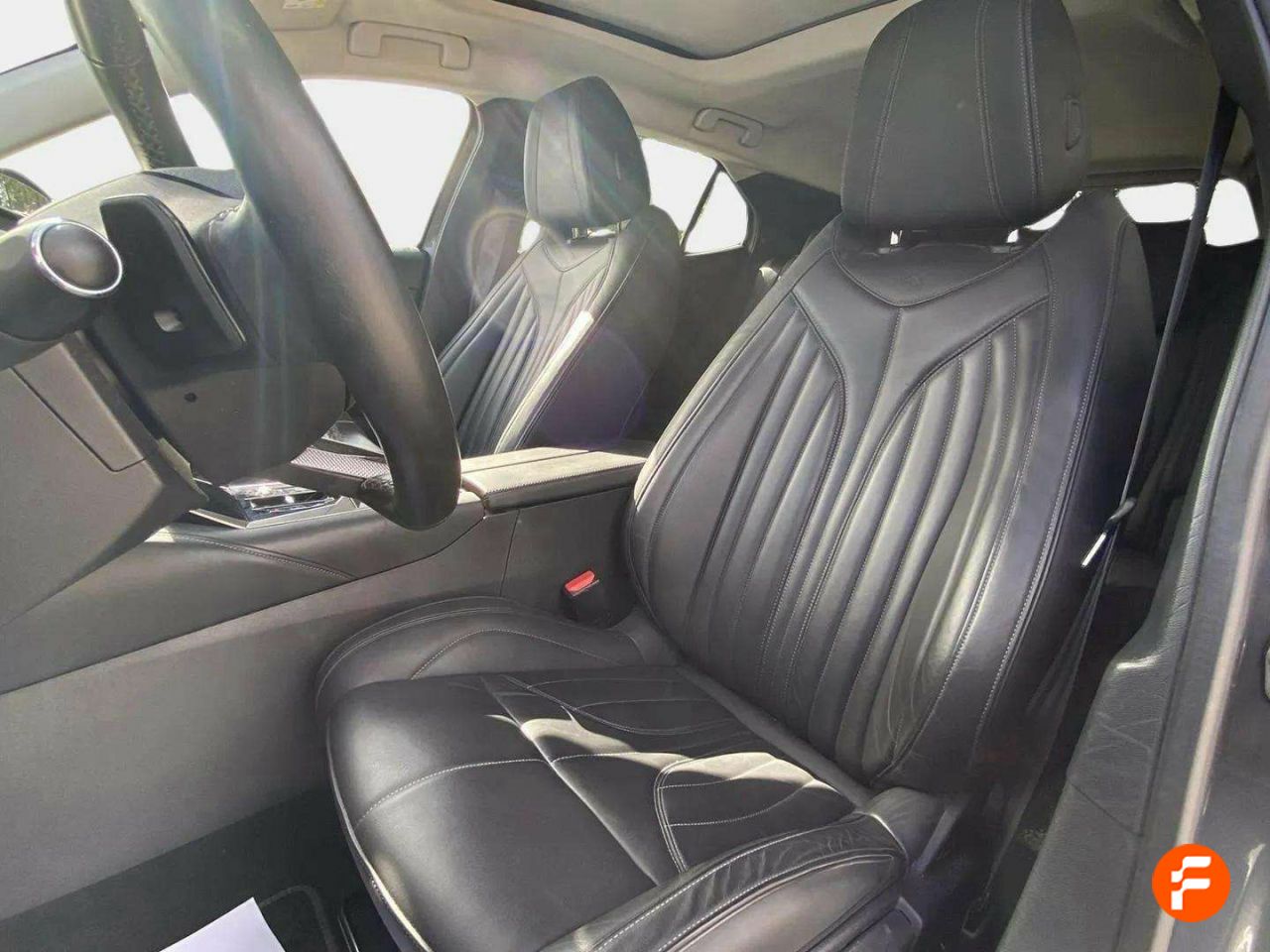Foto DS Automobiles DS 4 15