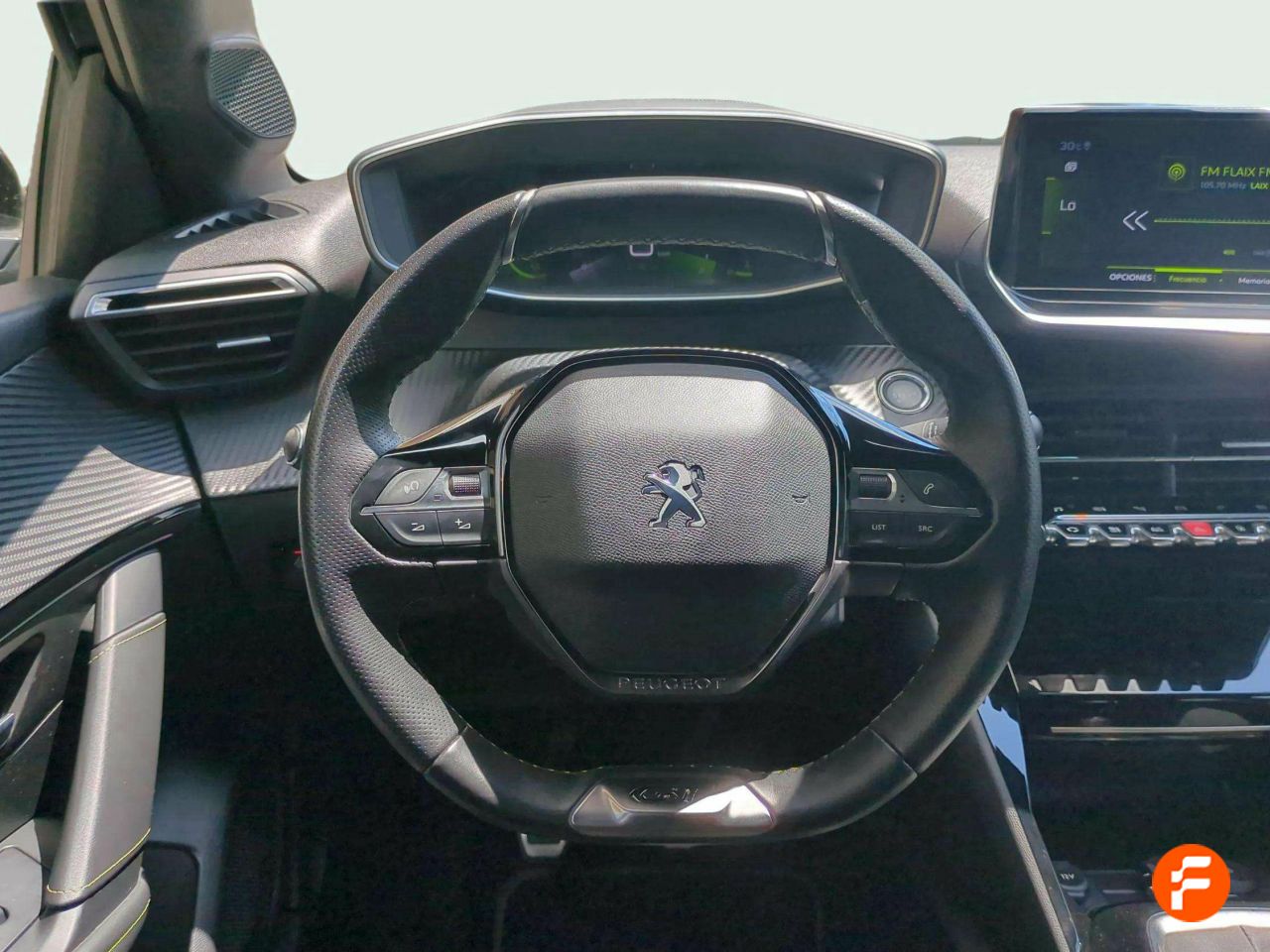 Foto Peugeot 208 12