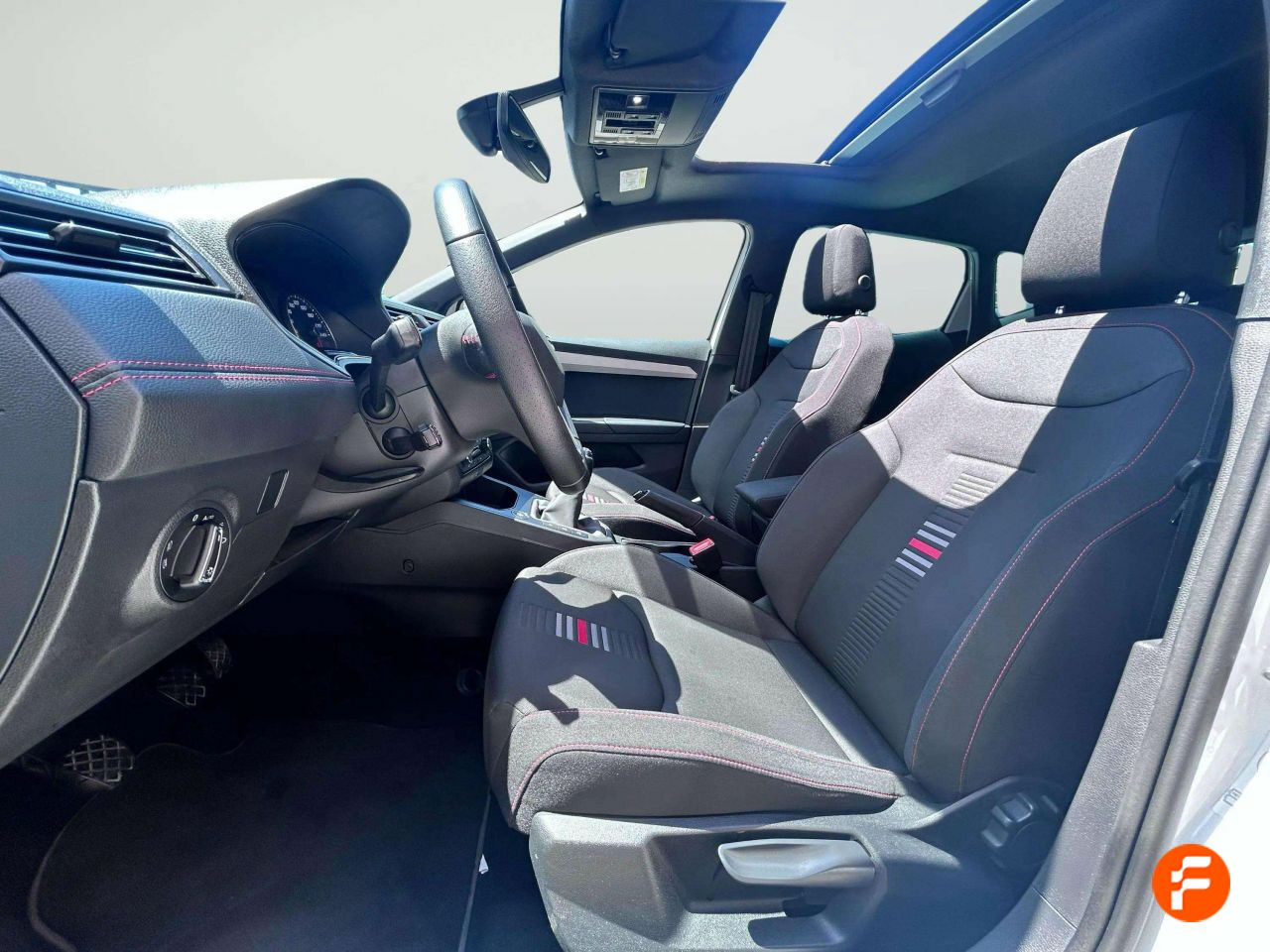 Foto Seat Ibiza 14