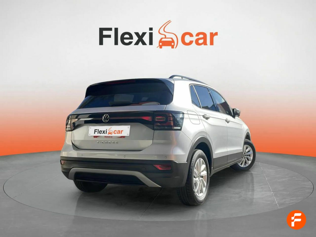 Foto Volkswagen T-Cross 8
