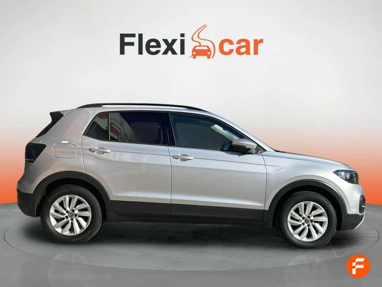 Foto Volkswagen T-Cross 9
