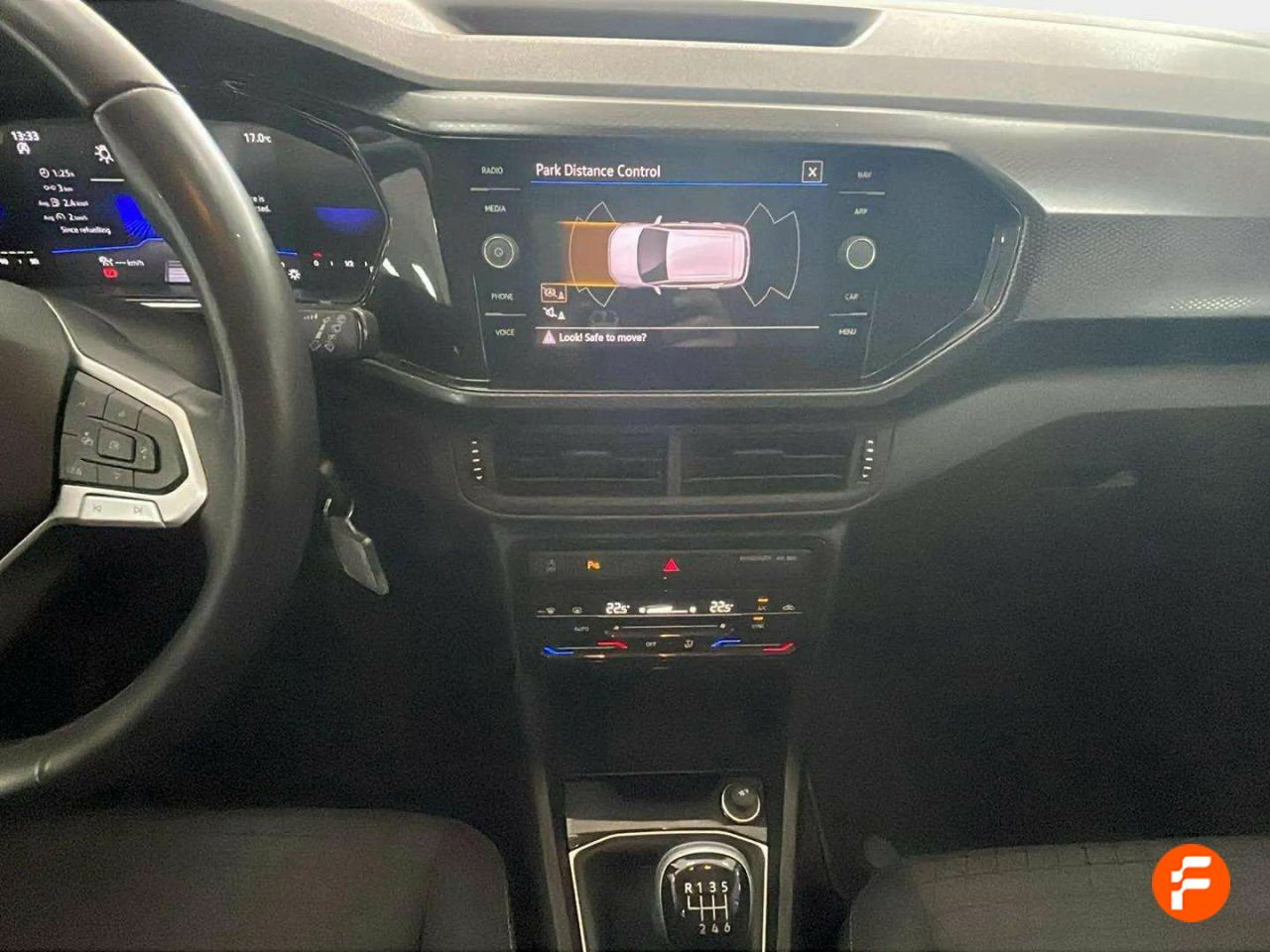 Foto Volkswagen T-Cross 11