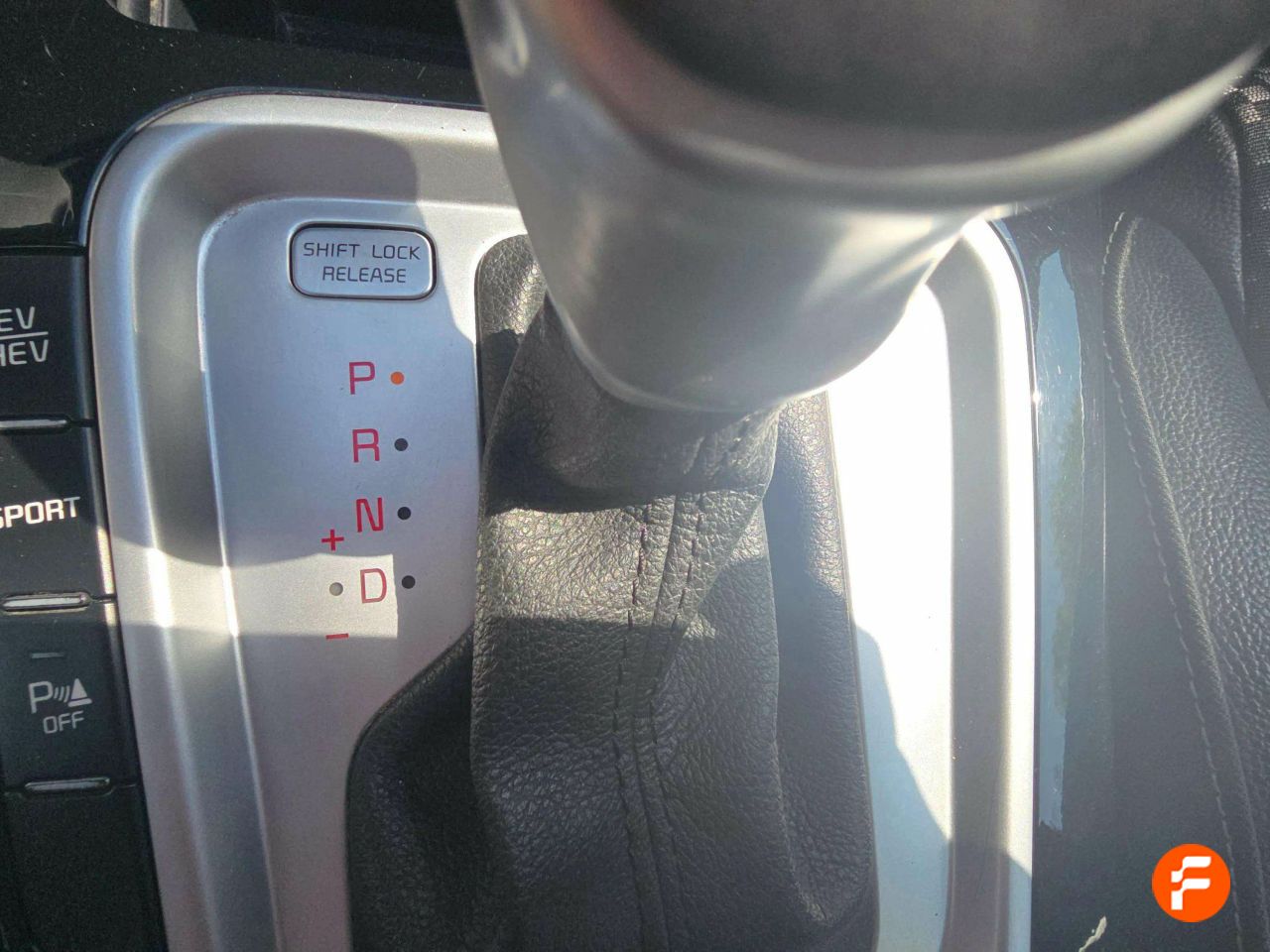 Foto Kia XCeed 23
