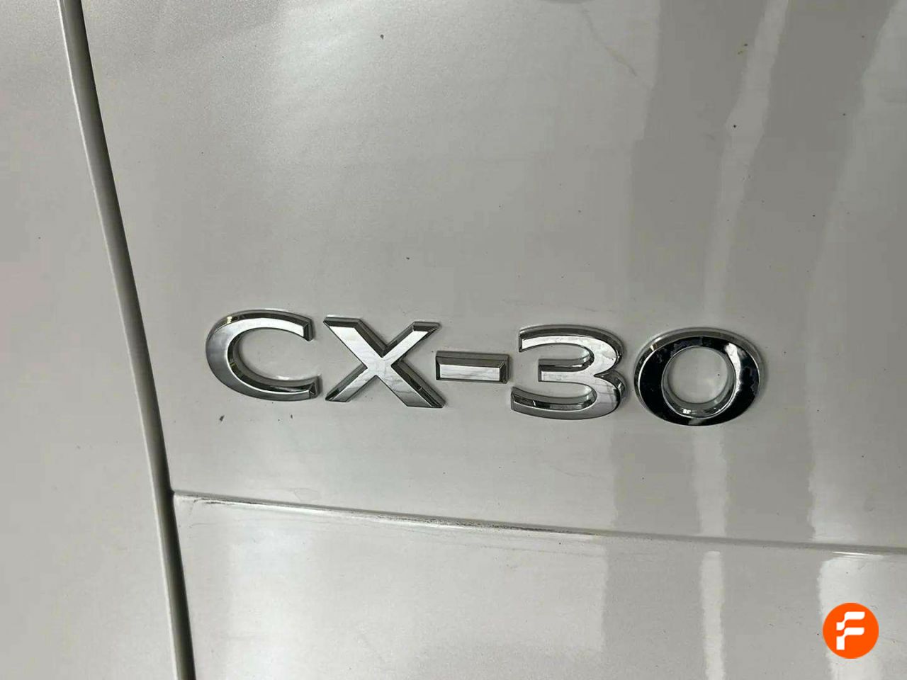 Foto Mazda CX-30 8