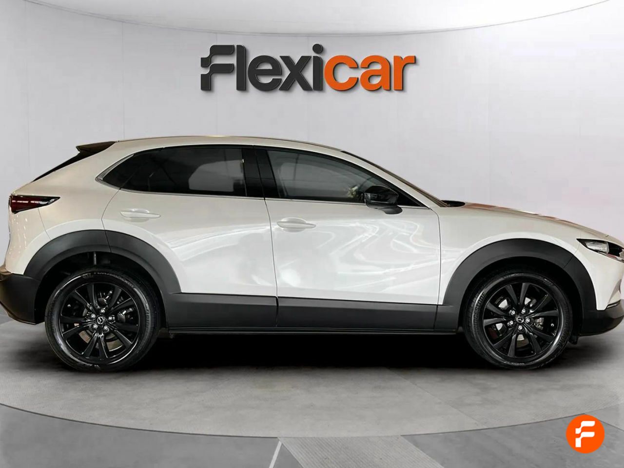 Foto Mazda CX-30 13