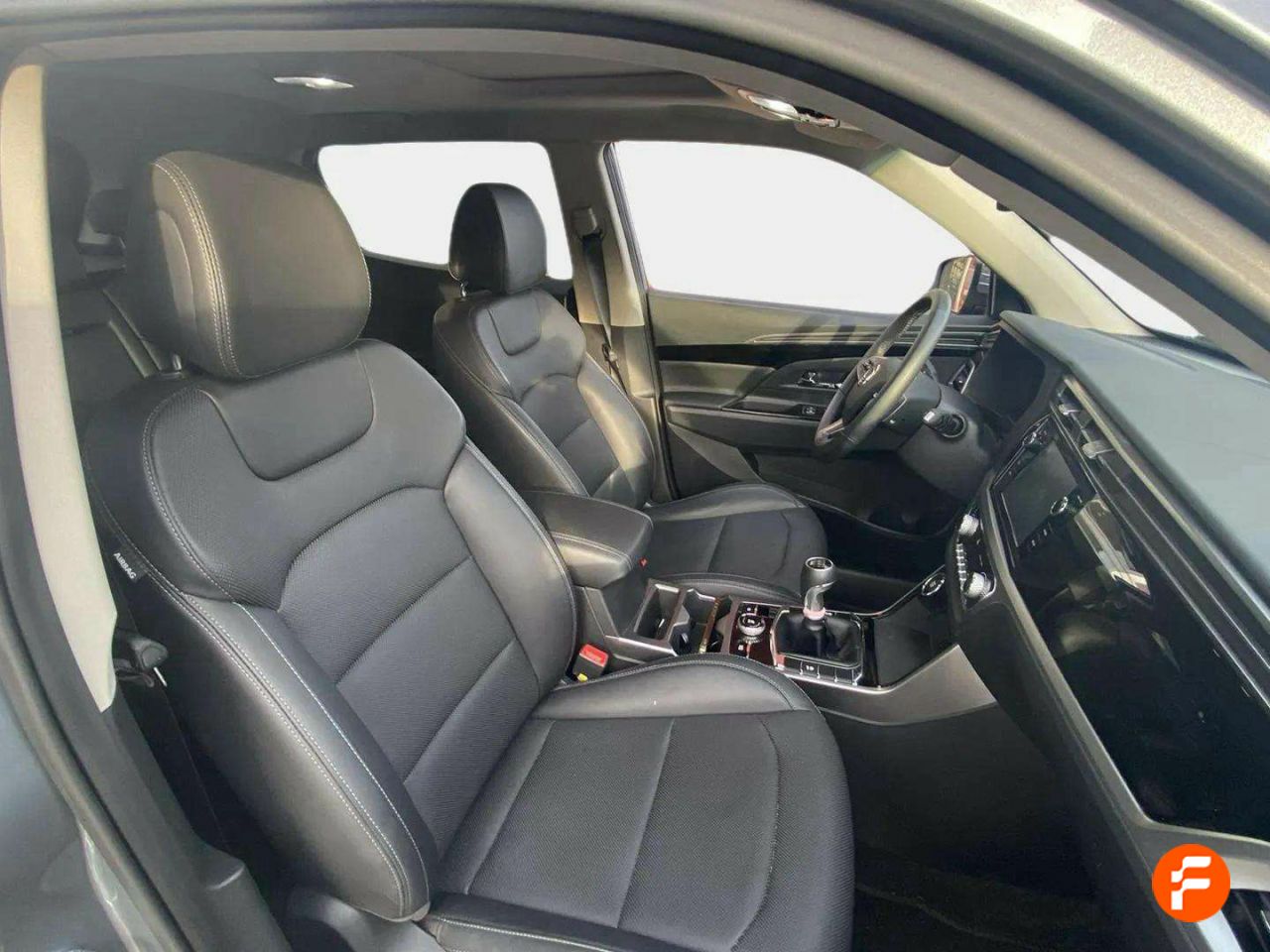 Foto SsangYong Korando 15