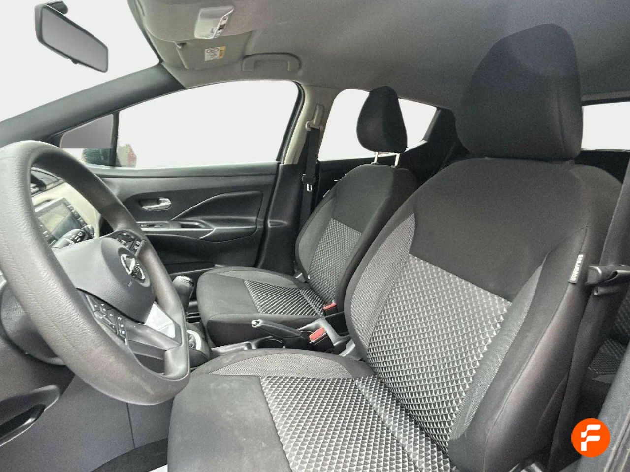 Foto Nissan Micra 14