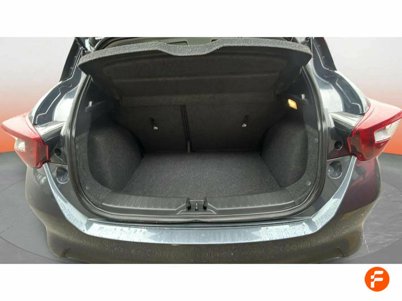 Foto Nissan Micra 17