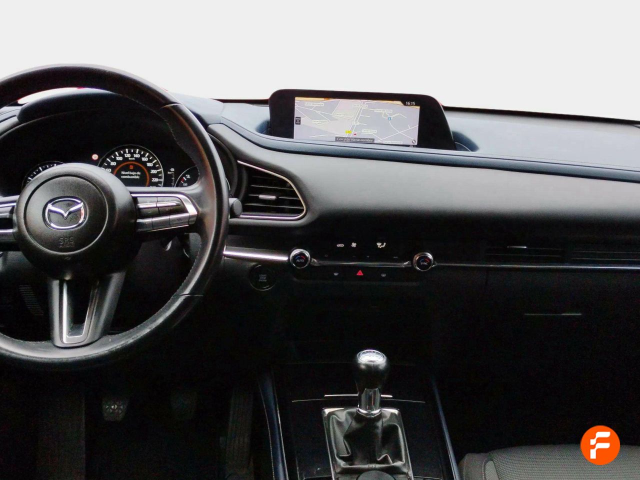 Foto Mazda CX-30 14